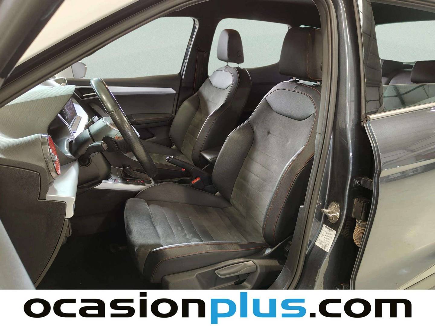 Foto Seat Arona SEAT Arona 1.5 TSI S&S FR XL DSG (150 CV)