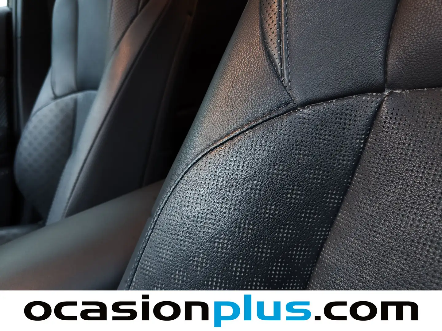 Foto Toyota C-HR Toyota C-HR 180H Advance (184 CV)