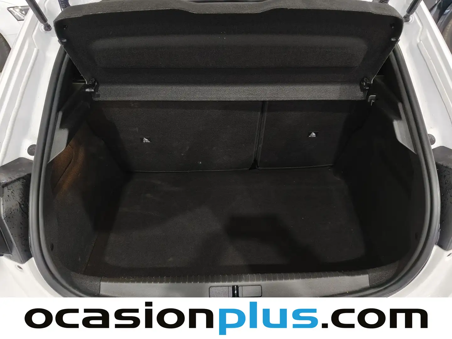 Foto Peugeot 208 Peugeot 208 PureTech 100 Allure (100 CV)