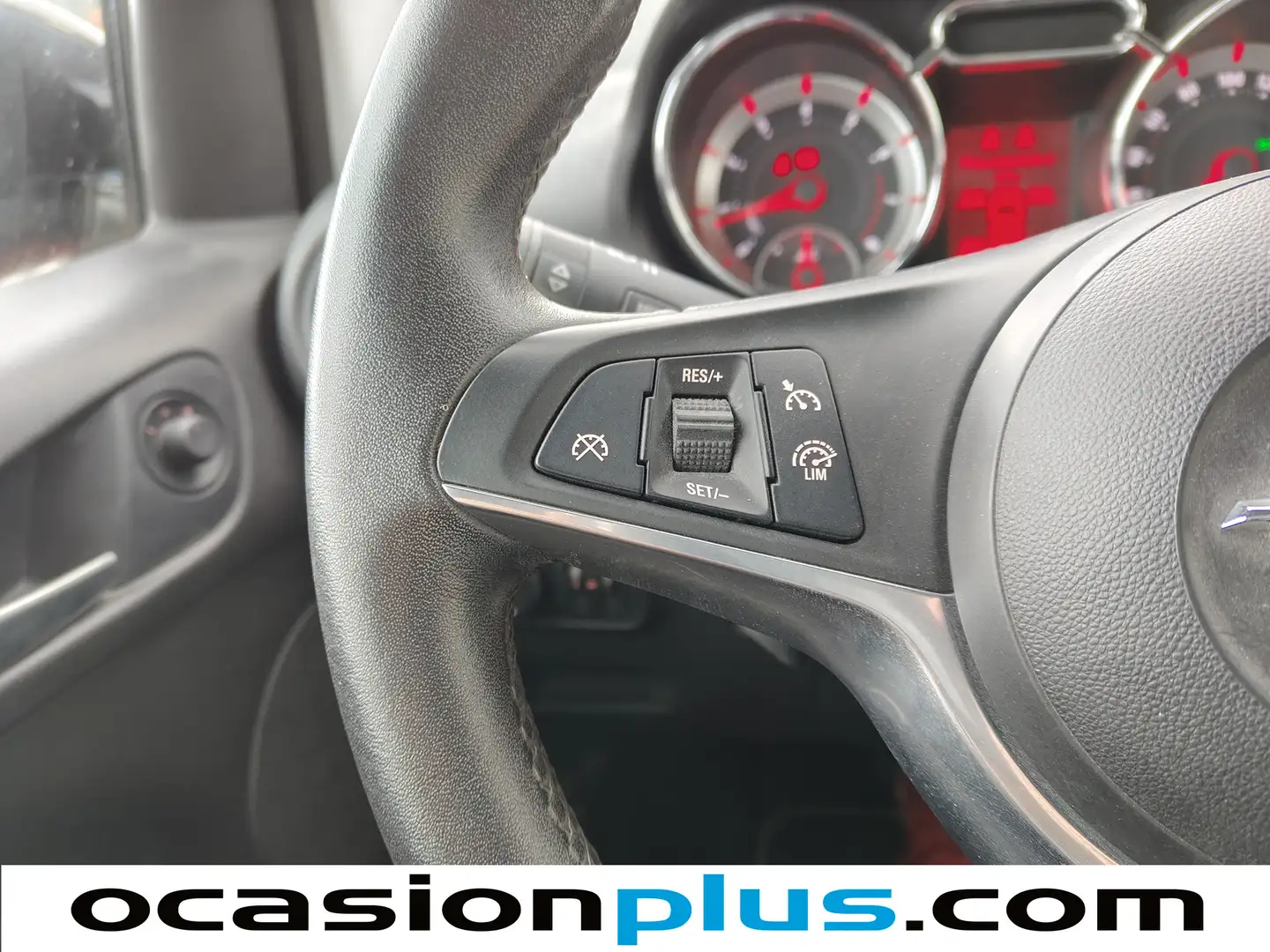 Foto Opel Adam Opel Adam 1.4 XEL Jam EASYTRONIC (87 CV)