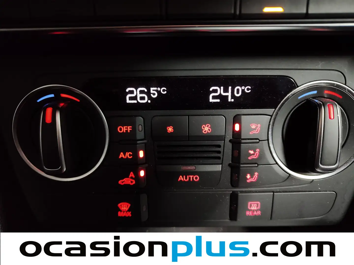 Foto Audi Q3 Audi Q3 sport edition 2.0 TDI (150 CV) S tronic