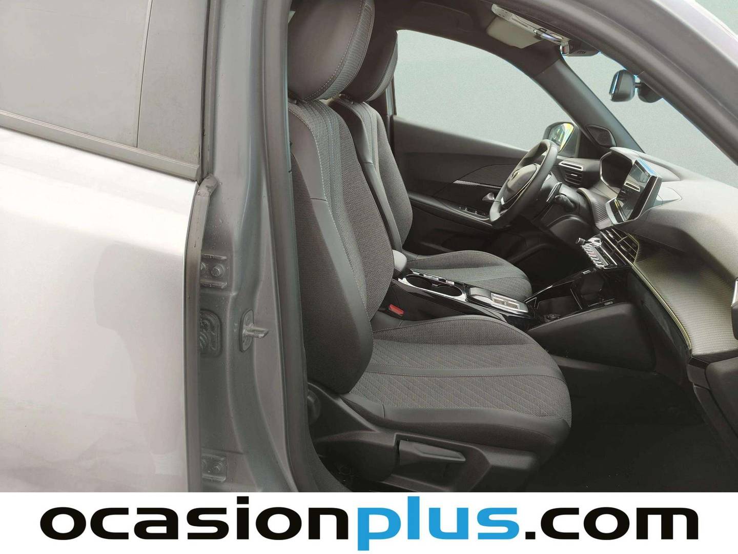 Fotos maletero Peugeot 2008 Peugeot 2008 Allure Hybrid eDCS6 (145 CV)