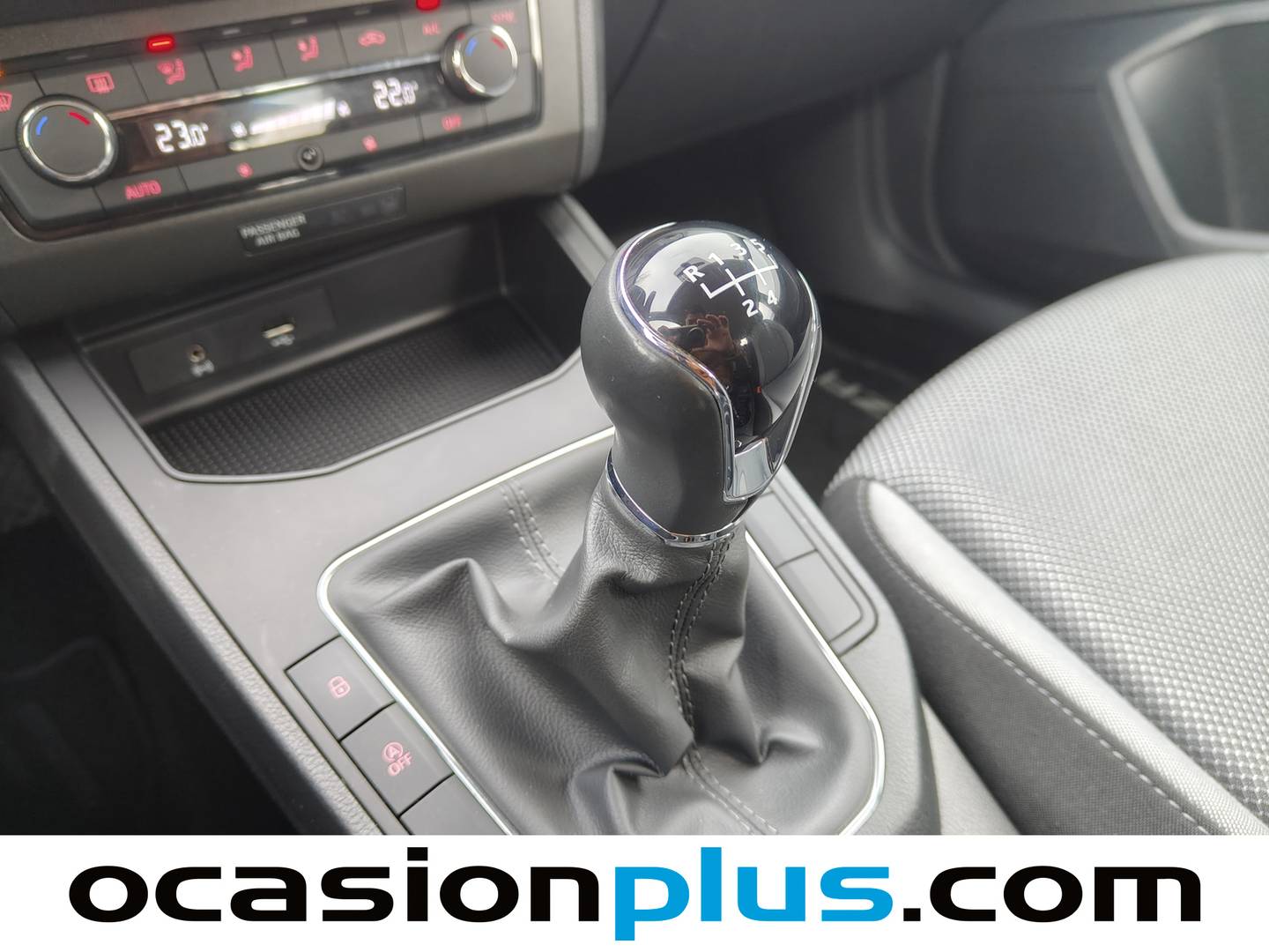 Foto Seat Ibiza SEAT Ibiza 1.0 MPI Style (80 CV)