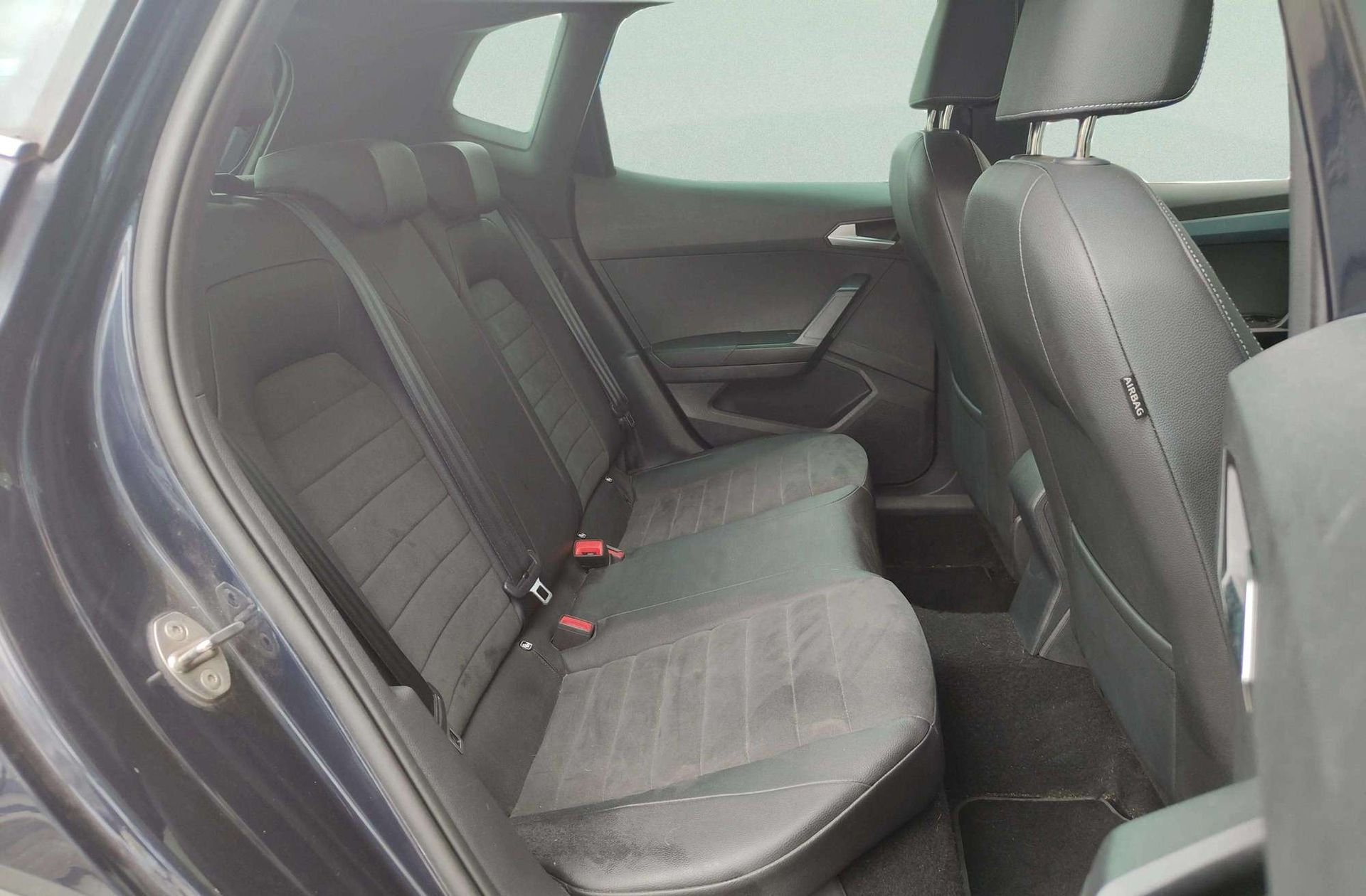 SEAT Arona 1.0 TSI Xperience DSG - foto 20