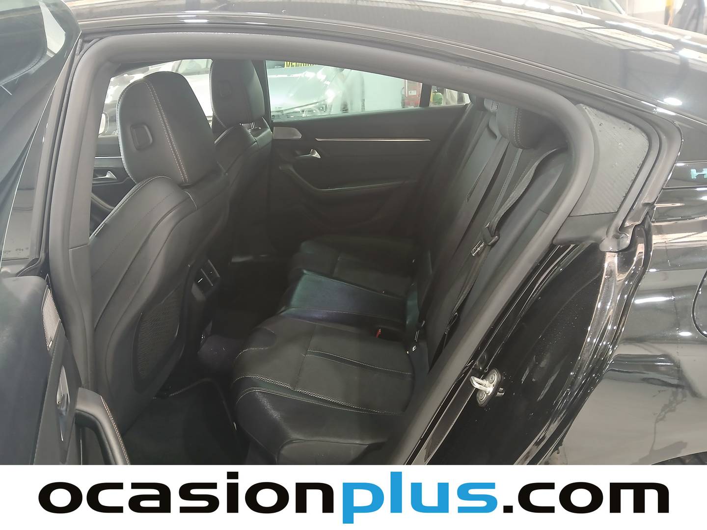 Foto Peugeot 508 Hybrid Peugeot 508 Hybrid 225 GT e-EAT8 (225 CV)