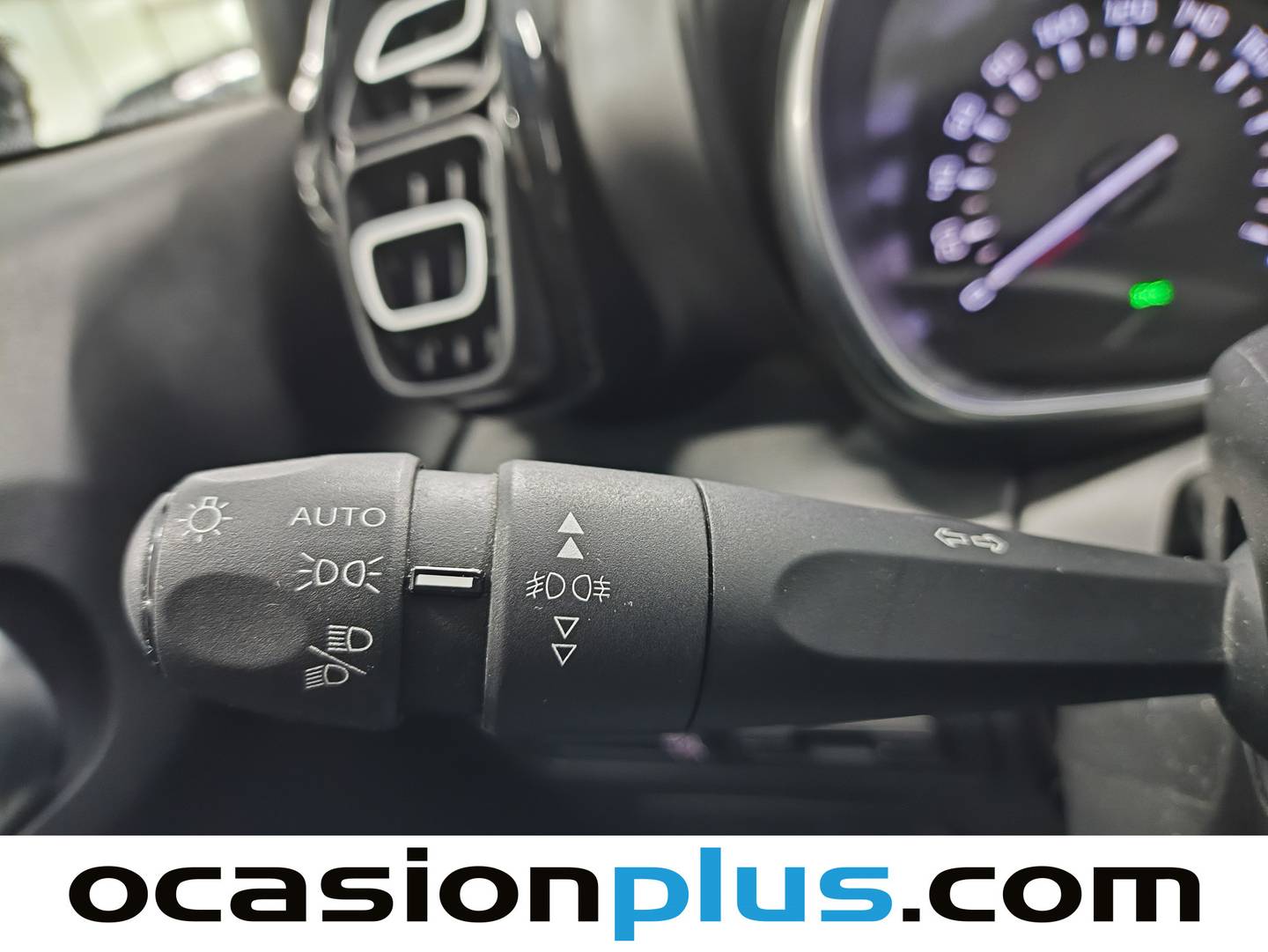 Foto Citroën C3 Aircross Citroen C3 Aircross PureTech 110 S&S Shine (110 CV)