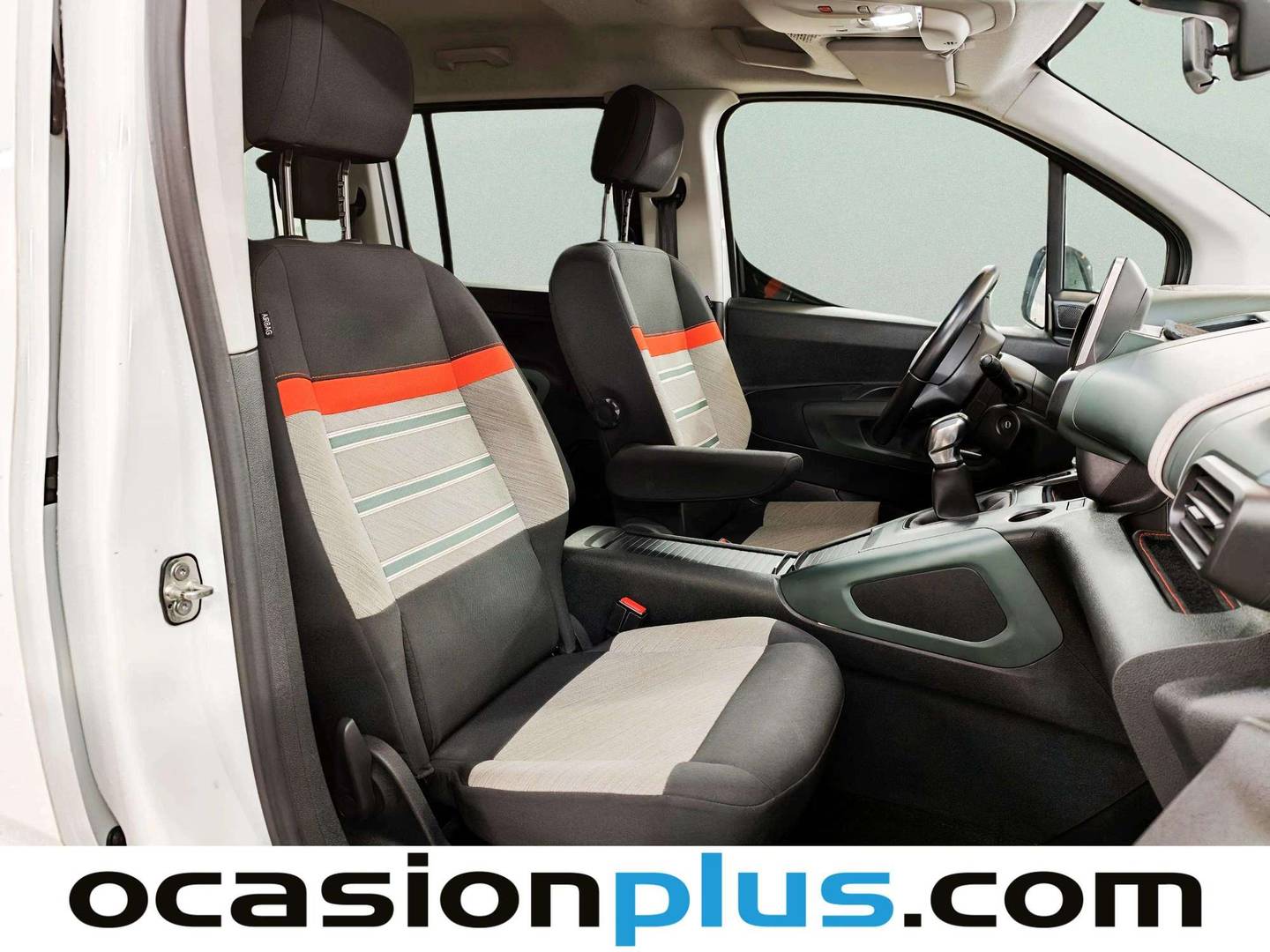 Citroën Berlingo Citroën Berlingo BlueHDi 100 S&S Talla M Shine Pack XTR (102 CV) manual