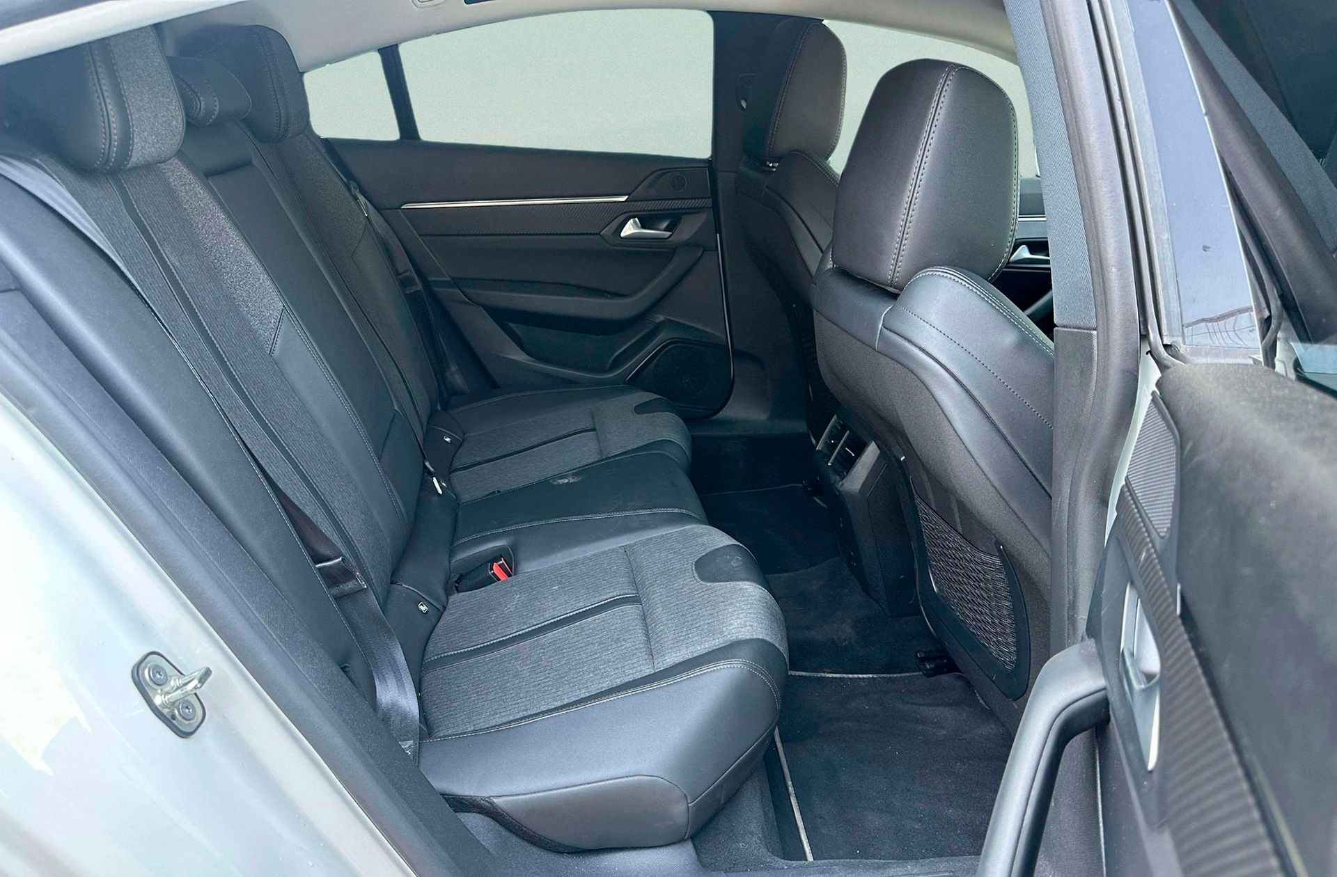 Peugeot 508 BlueHDi 160 Allure EAT8 - foto 18
