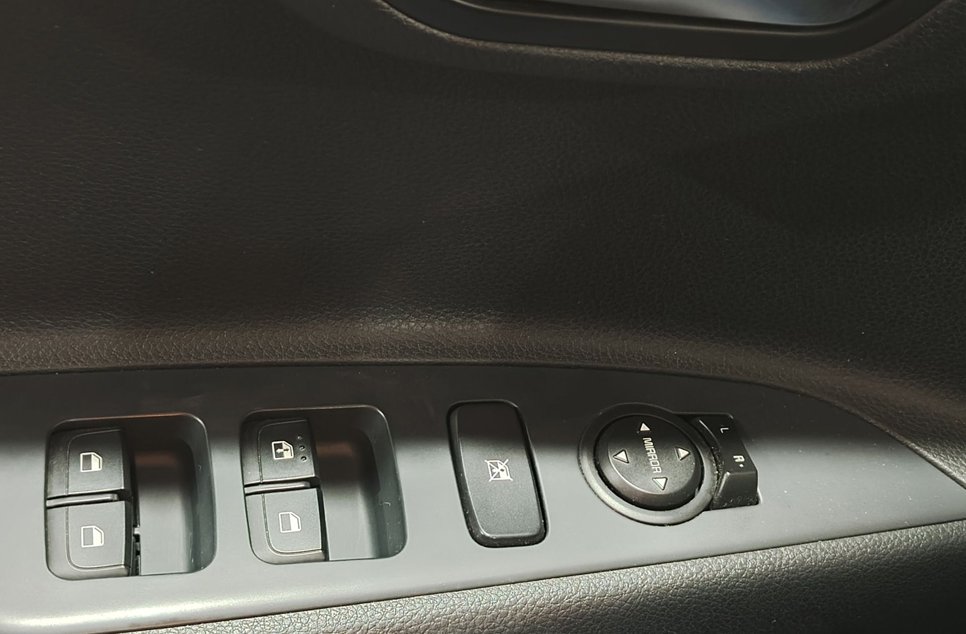 Kia Stonic 1.0 T-GDi Drive - foto 29
