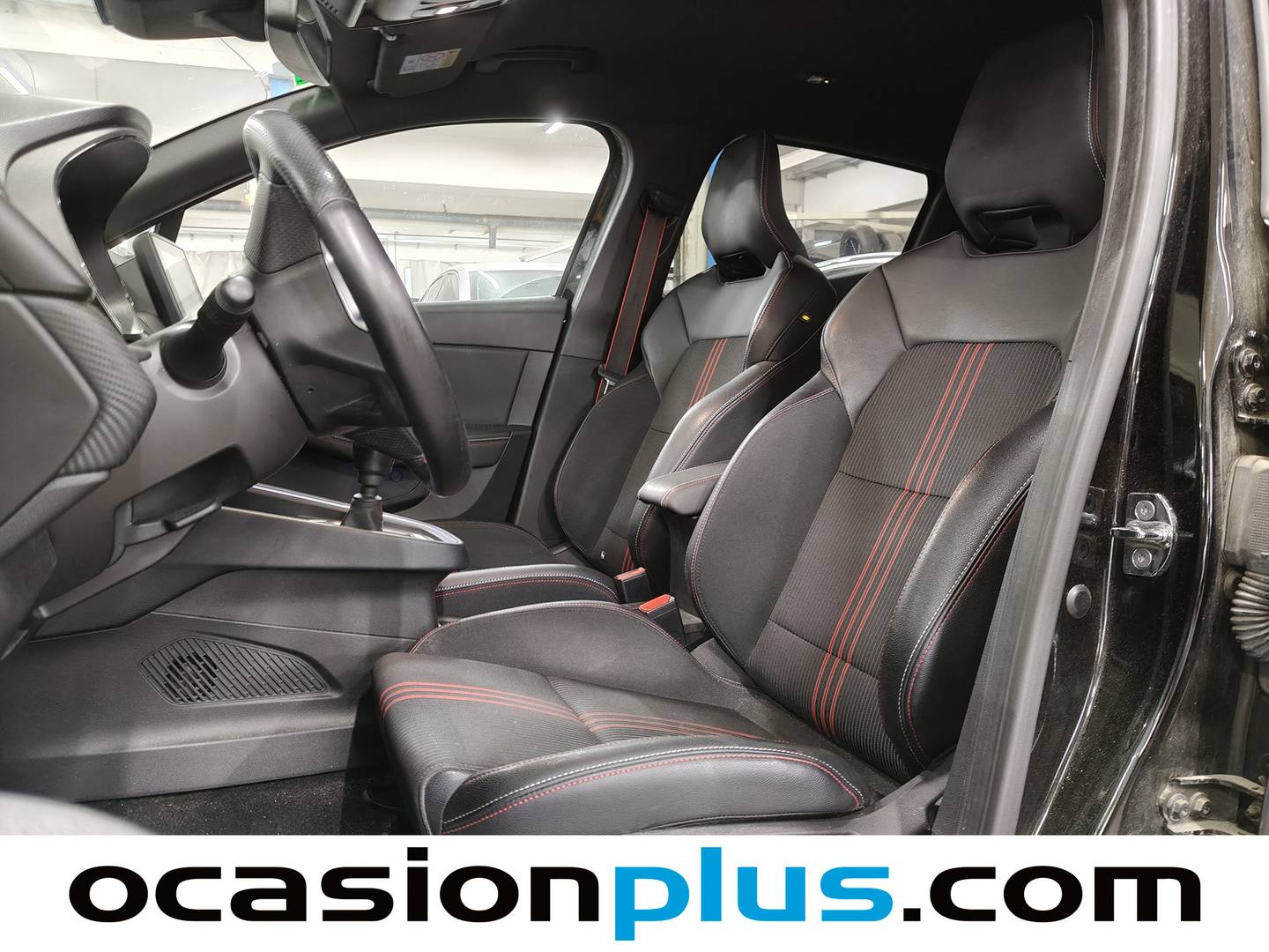 Foto asientos delanteros Renault Clio Renault Clio RS Line TCe (140 CV)