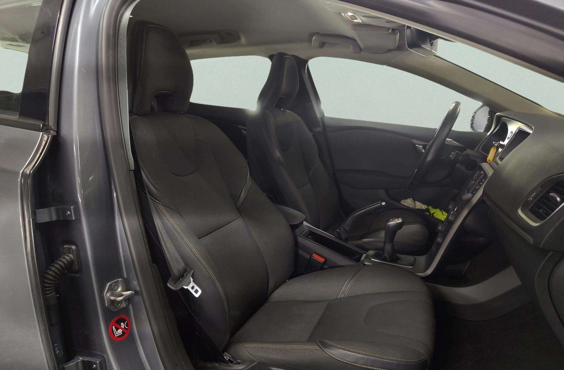 Volvo V40 D2 Momentum - foto 15