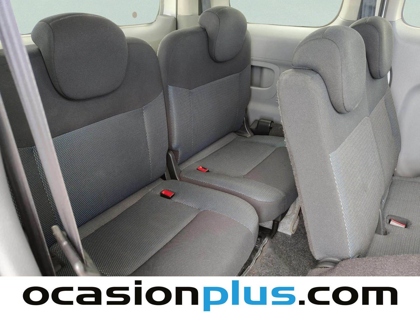 Extras del Nissan NV200 EVALIA Nissan NV200 Evalia 1.5 dCi 15 RR+AC 7 Plazas (110 CV)