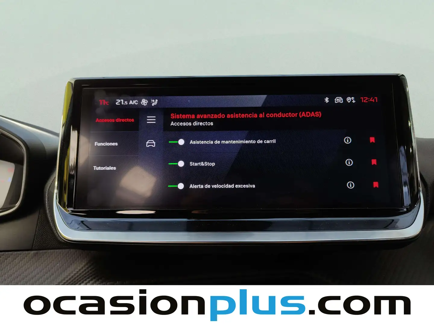 Foto Peugeot 208 Peugeot 208 PureTech 100 Allure (100 CV)