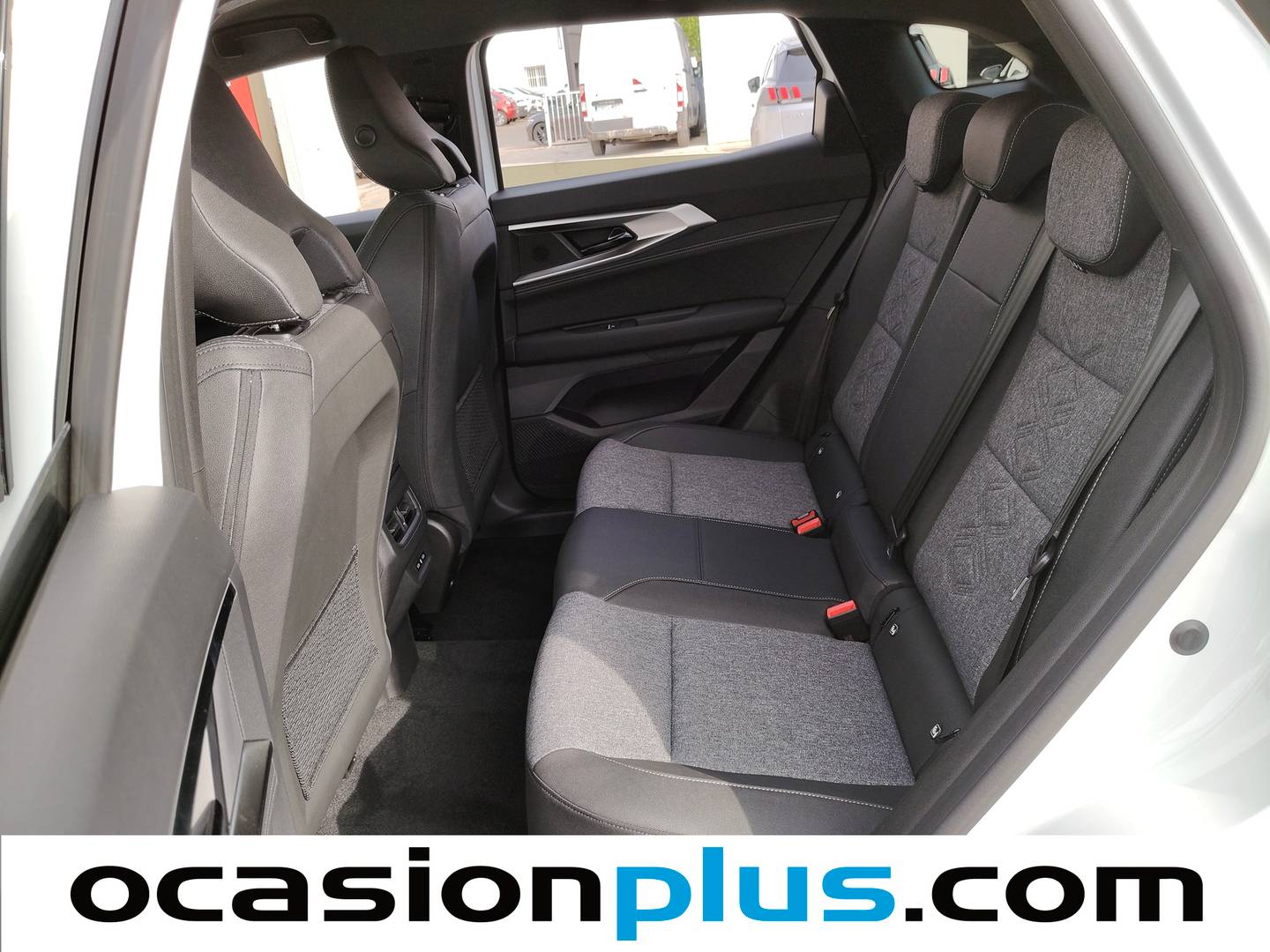 Foto asientos traseros Renault Austral Renault Austral Techno Mild Hybrid Auto (158 CV)