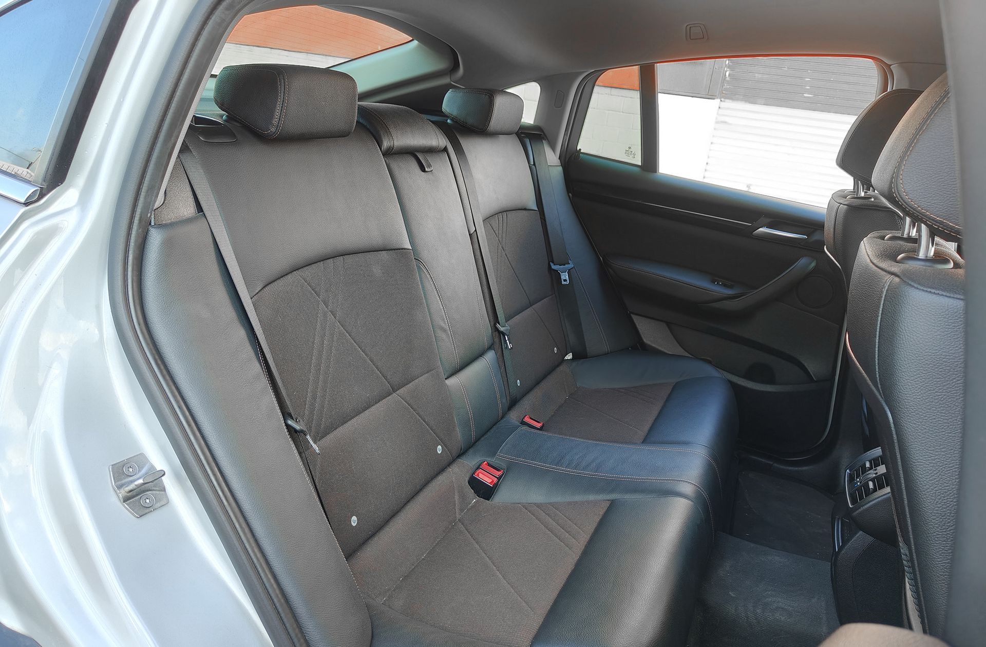 BMW X4 xDrive20d - foto 18