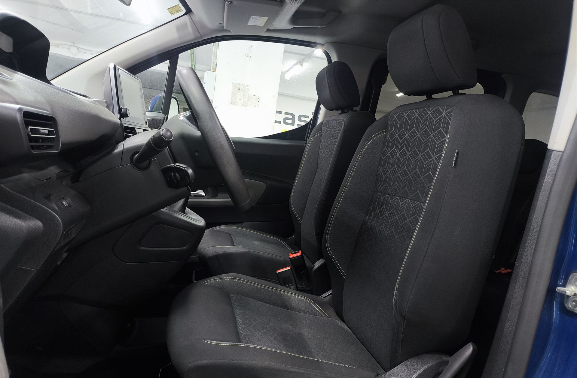 Peugeot Rifter BlueHDi 130 Active Standard - foto 11