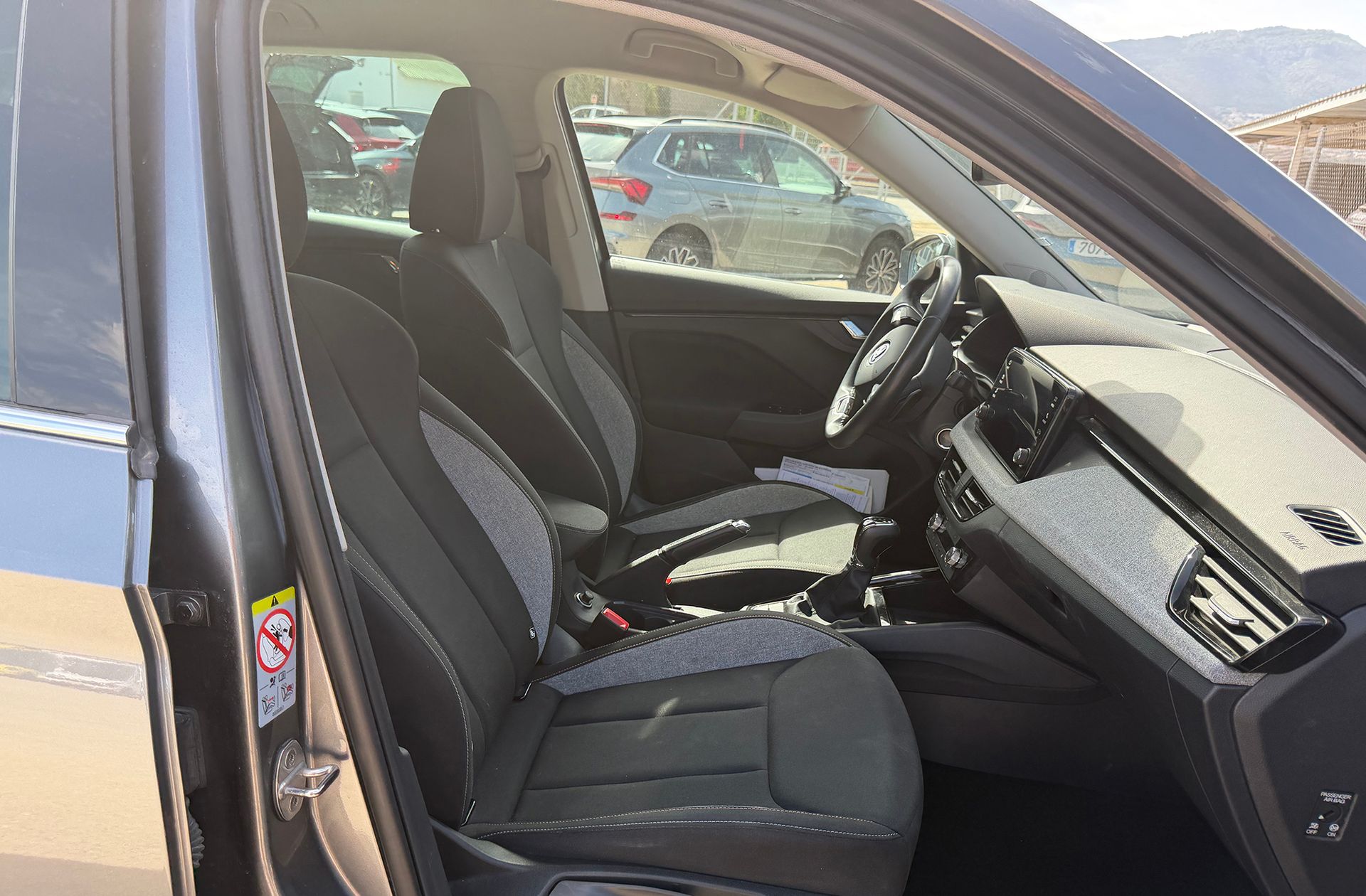 Škoda Kamiq 1.0 TSI Selection DSG - foto 14