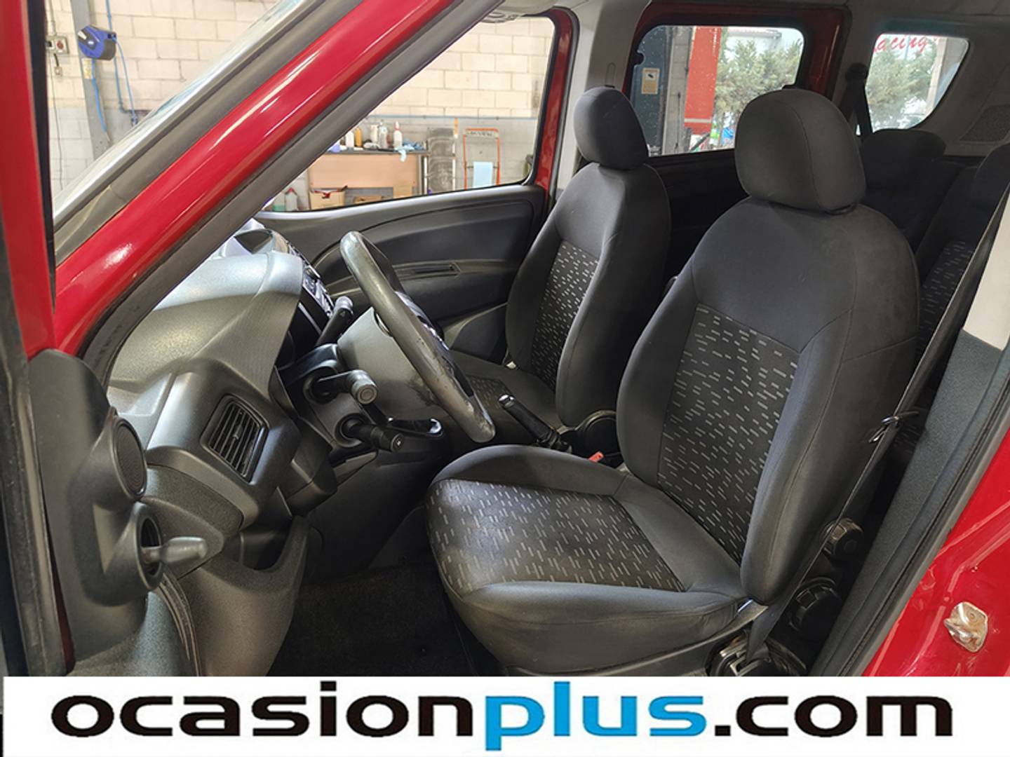 Foto Opel Combo Opel Combo Tour 1.3 CDTI Expression L1 H1 (90 CV)