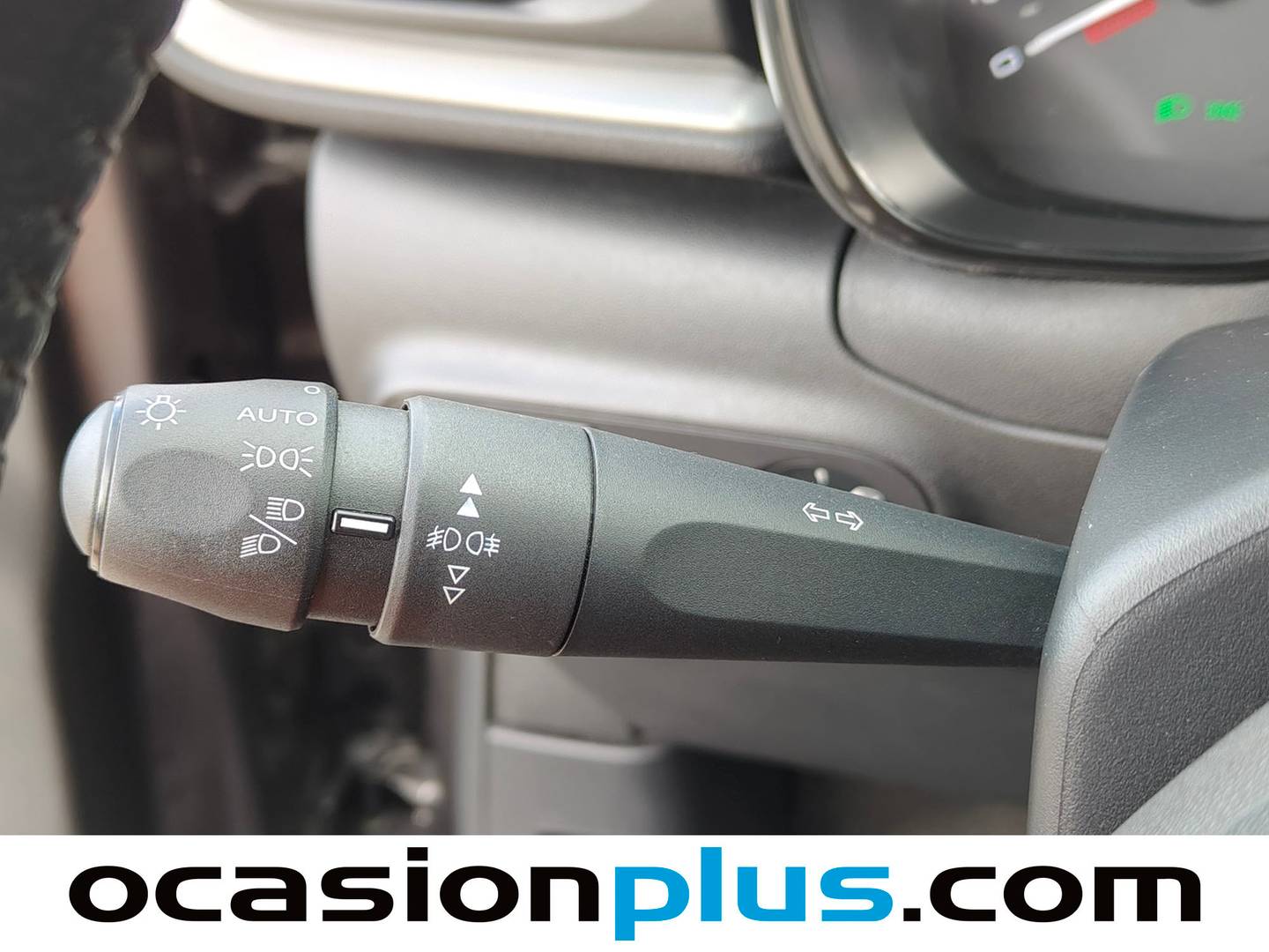 Citroën C3 Citroën C3 PureTech 83 Feel Pack (83 CV) seminuevo