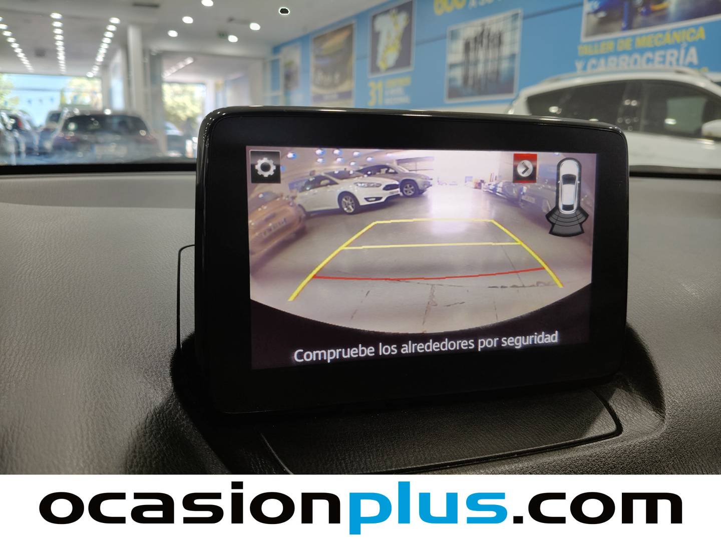 Equipamiento del Mazda Mazda2 Mazda Mazda 2 1.5 GE Black Tech Edition  (90 CV)