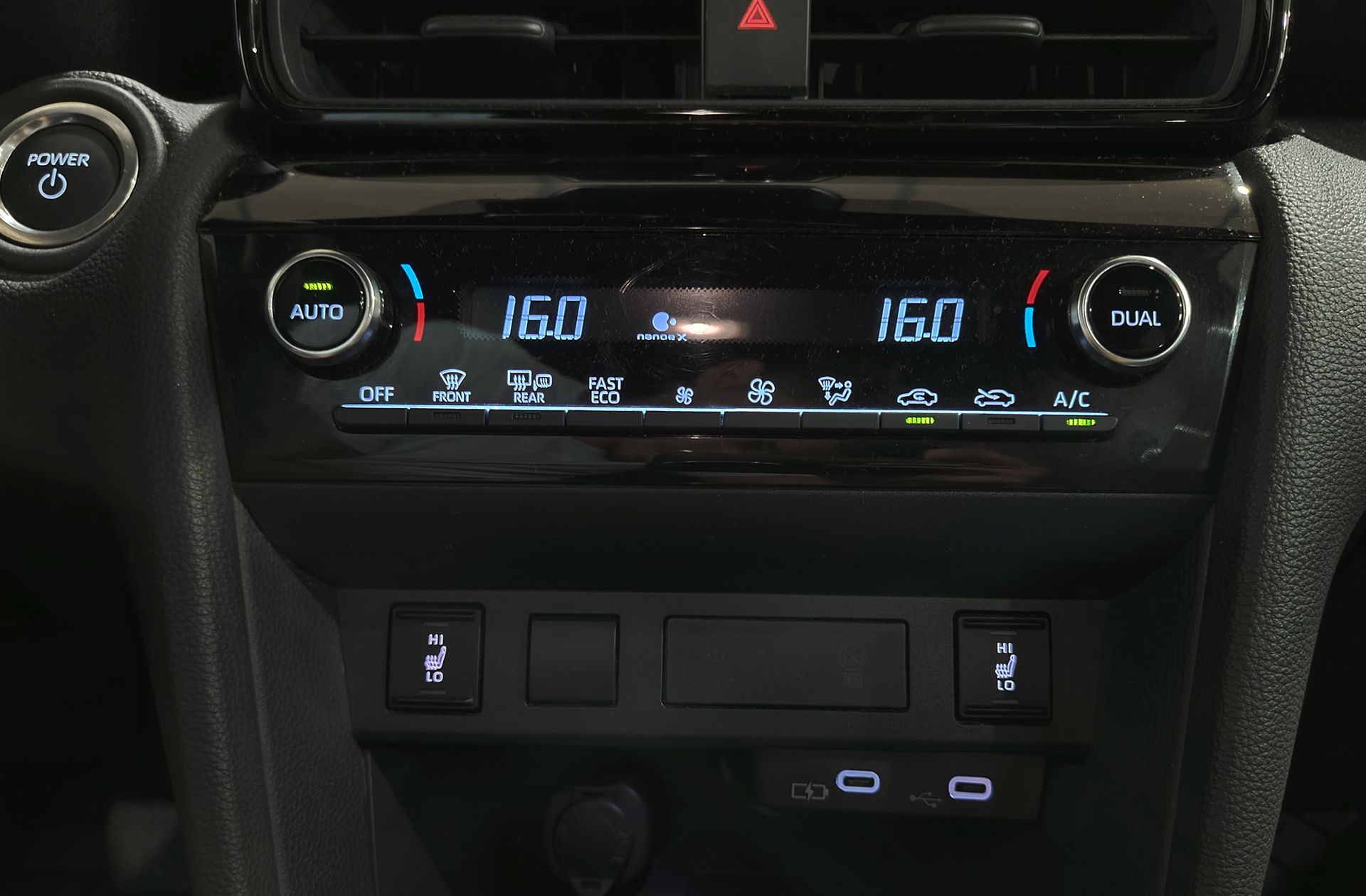 Toyota Yaris Cross 130H Style - foto 30