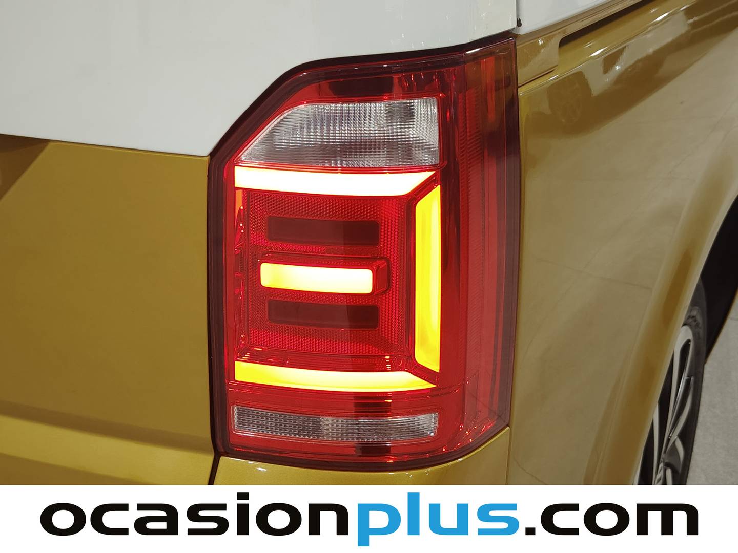 Foto Volkswagen Multivan Volkswagen Multivan Outdoor Corto 2.0 TDI BMT  (150 CV) DSG 7 plazas