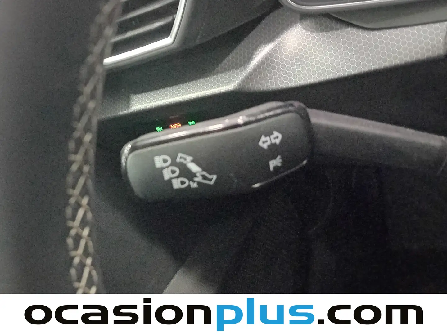 Foto Seat León SEAT León 1.5 TSI S&S Style 25 Aniversario (116 CV)