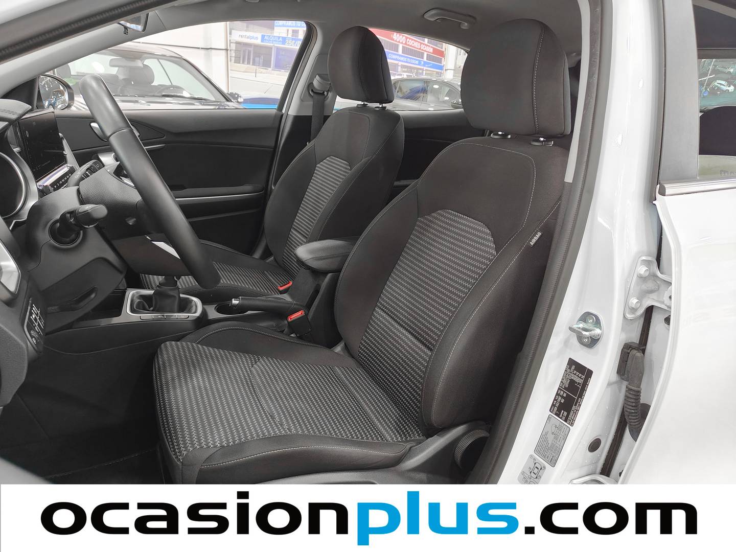 Foto asientos delanteros KIA XCeed KIA XCeed 1.0 T-GDi Drive (100 CV)