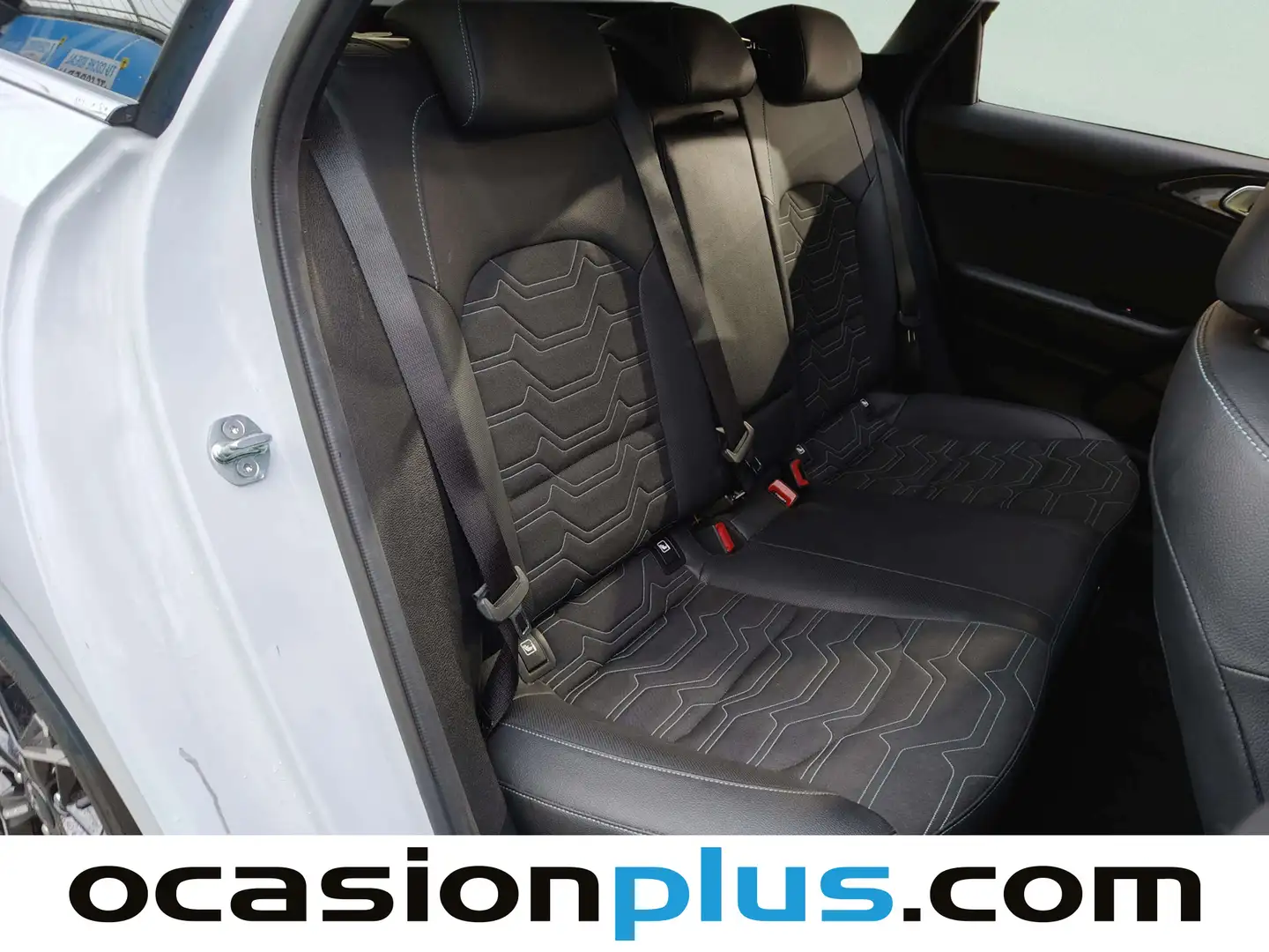 Foto KIA Ceed Tourer Kia Ceed Tourer 1.0 MHEV Style Edition DCT (100 CV)