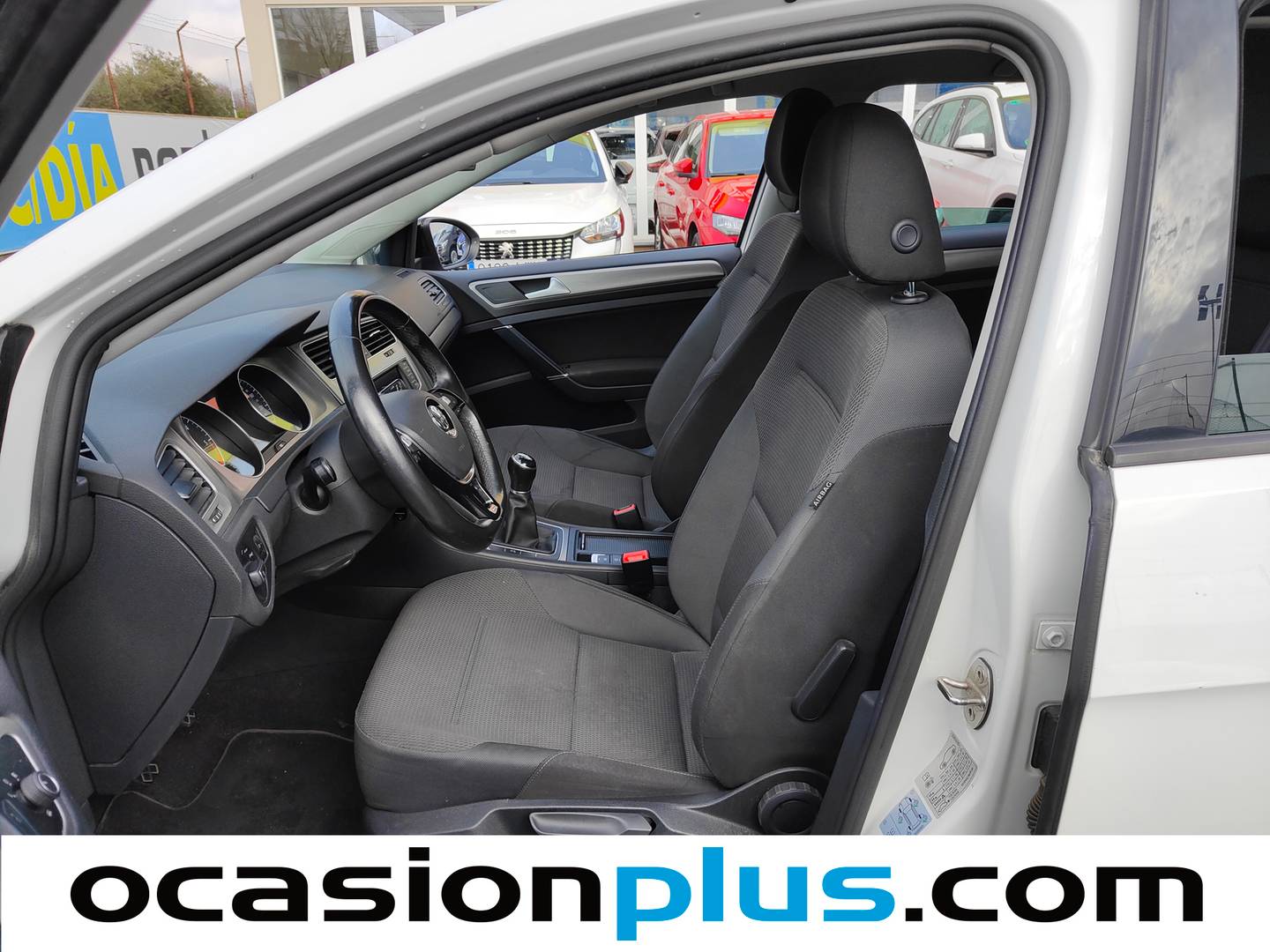 Foto Volkswagen Golf Volkswagen Golf Advance 1.6 TDI BMT (110 CV)