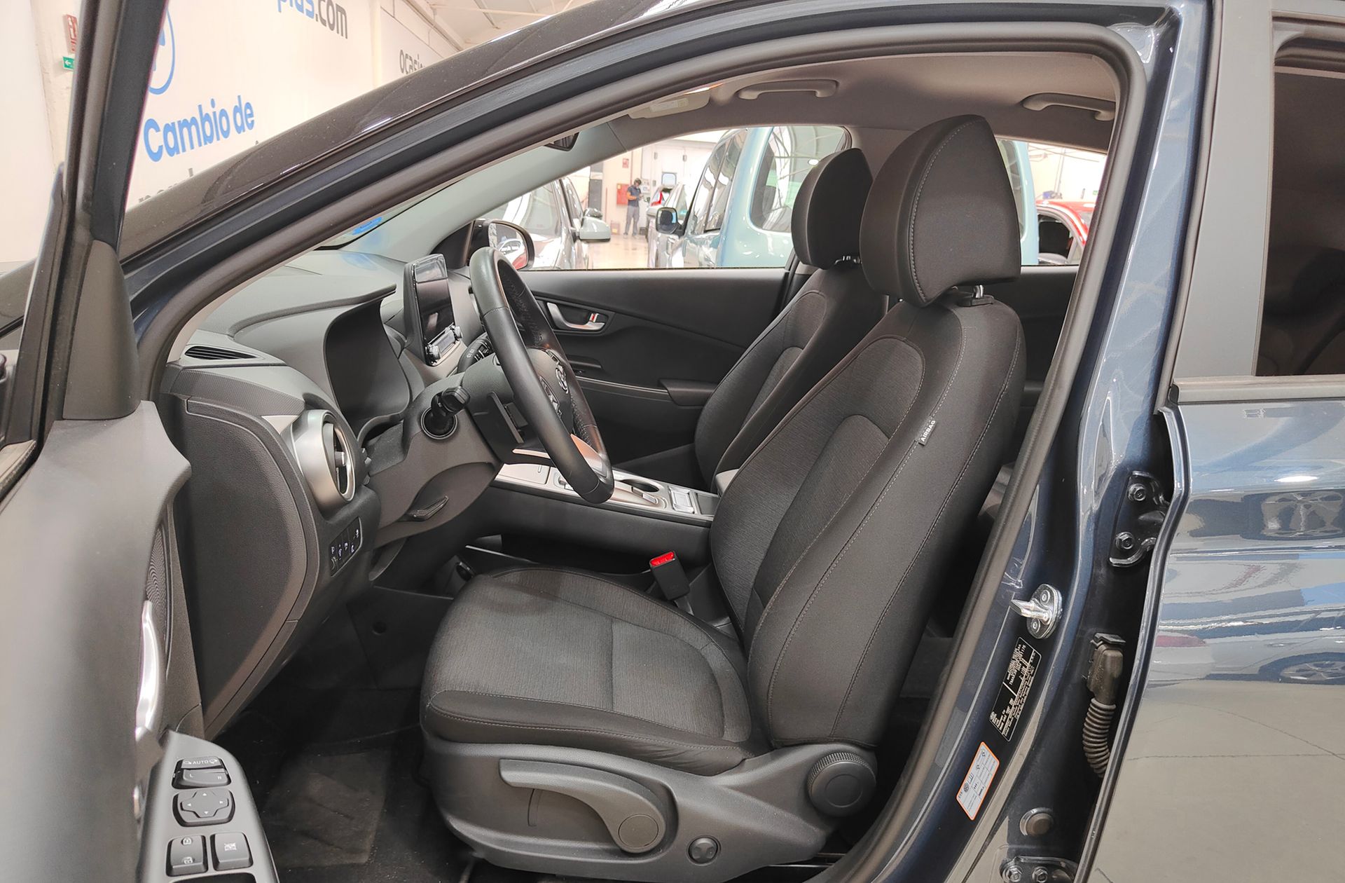 Hyundai Kona EV Tecno - foto 11
