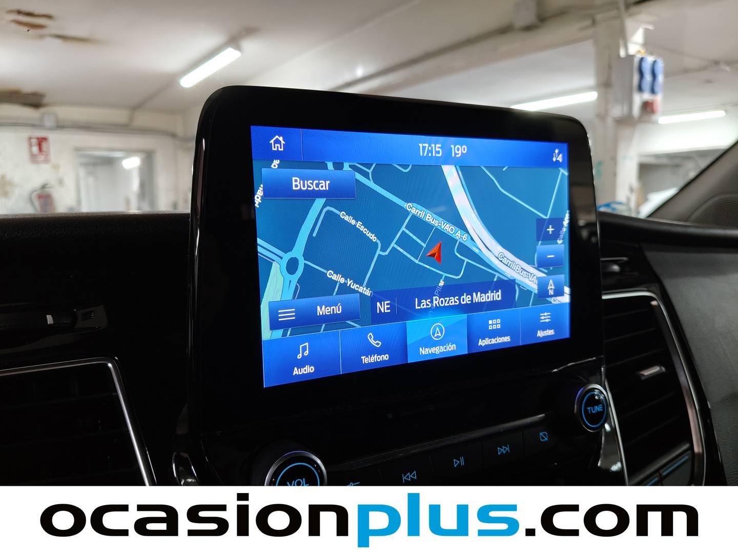 Equipamiento del Ford Tourneo Custom Ford Tourneo Custom 2.0 Ecoblue Hybrid L1 Titanium (130 CV) 9 Plazas