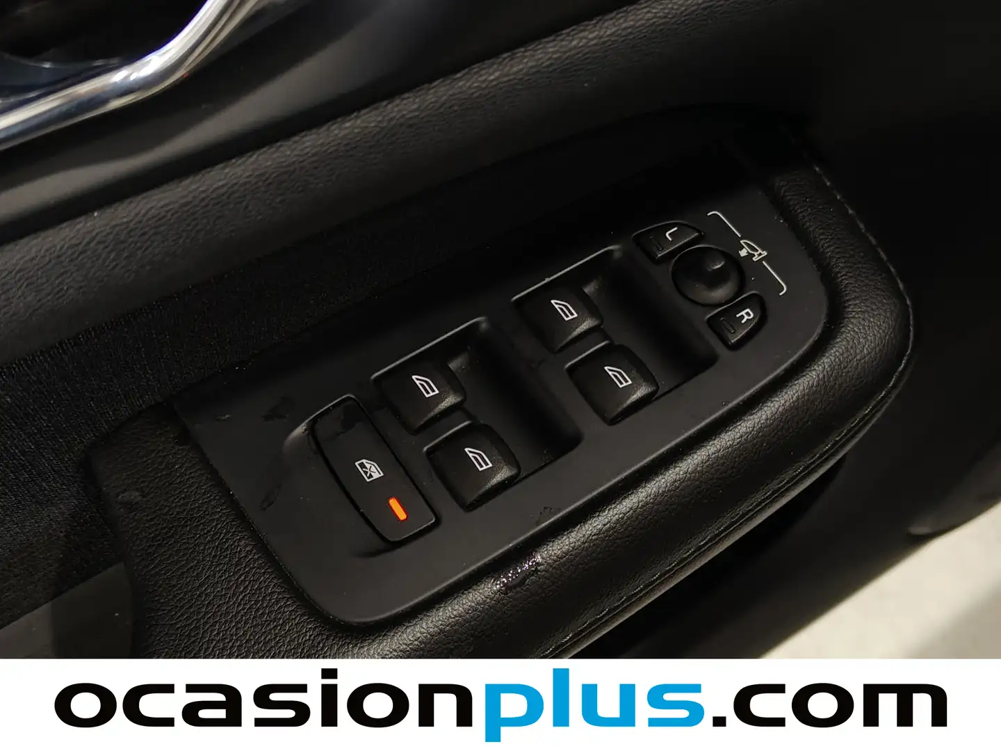 Foto Volvo V60 Volvo V60 T8 Business Plus AWD Auto (390 CV)