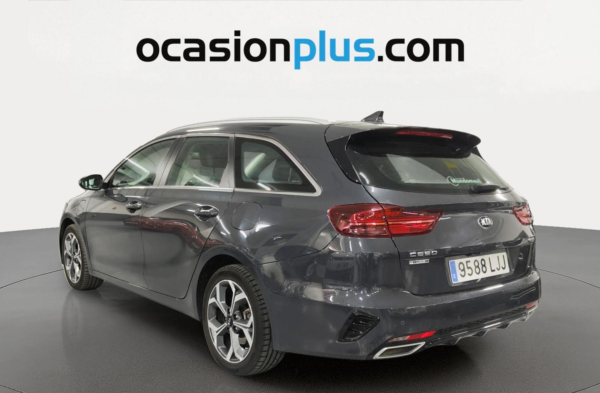 Kia Ceed 1.6 GDi PHEV E-Tech - foto 3