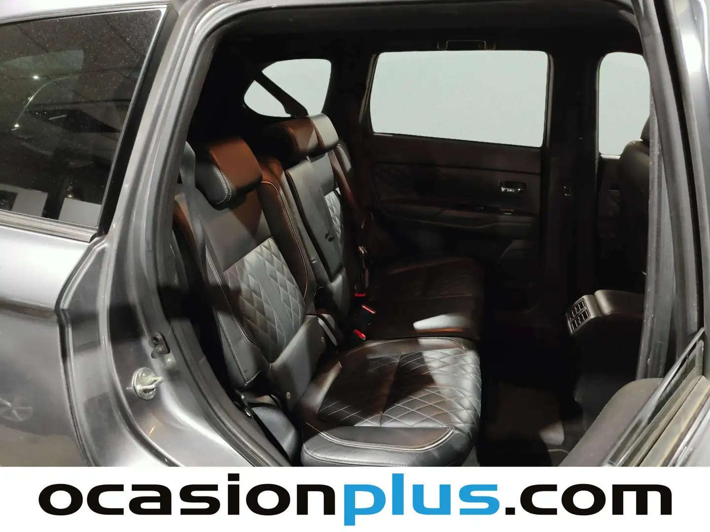 Foto Mitsubishi Outlander Mitsubishi Outlander 2.4 PHEV Kaiteki+ 4WD Auto (224 CV)