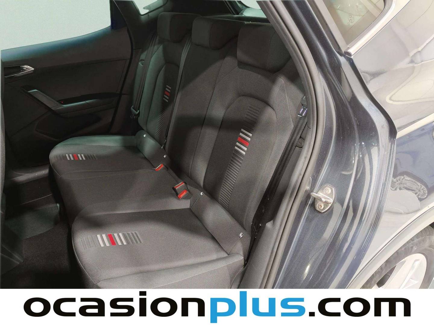 Foto asientos traseros Seat Arona Seat Arona 1.0 TGI GNC FR (90 CV)
