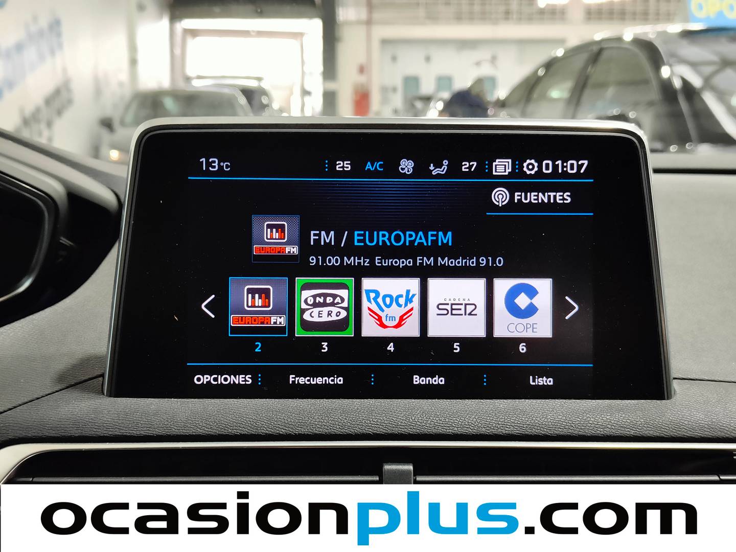 Foto Peugeot 3008 Peugeot 3008 PureTech 130 Allure EAT6 (130 CV)