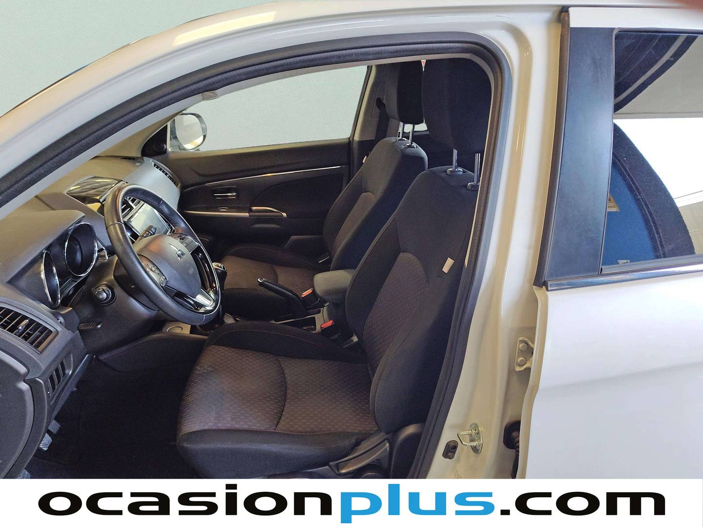 Foto asientos delanteros Mitsubishi ASX Mitsubishi ASX 160 MPI Motion (117 CV)