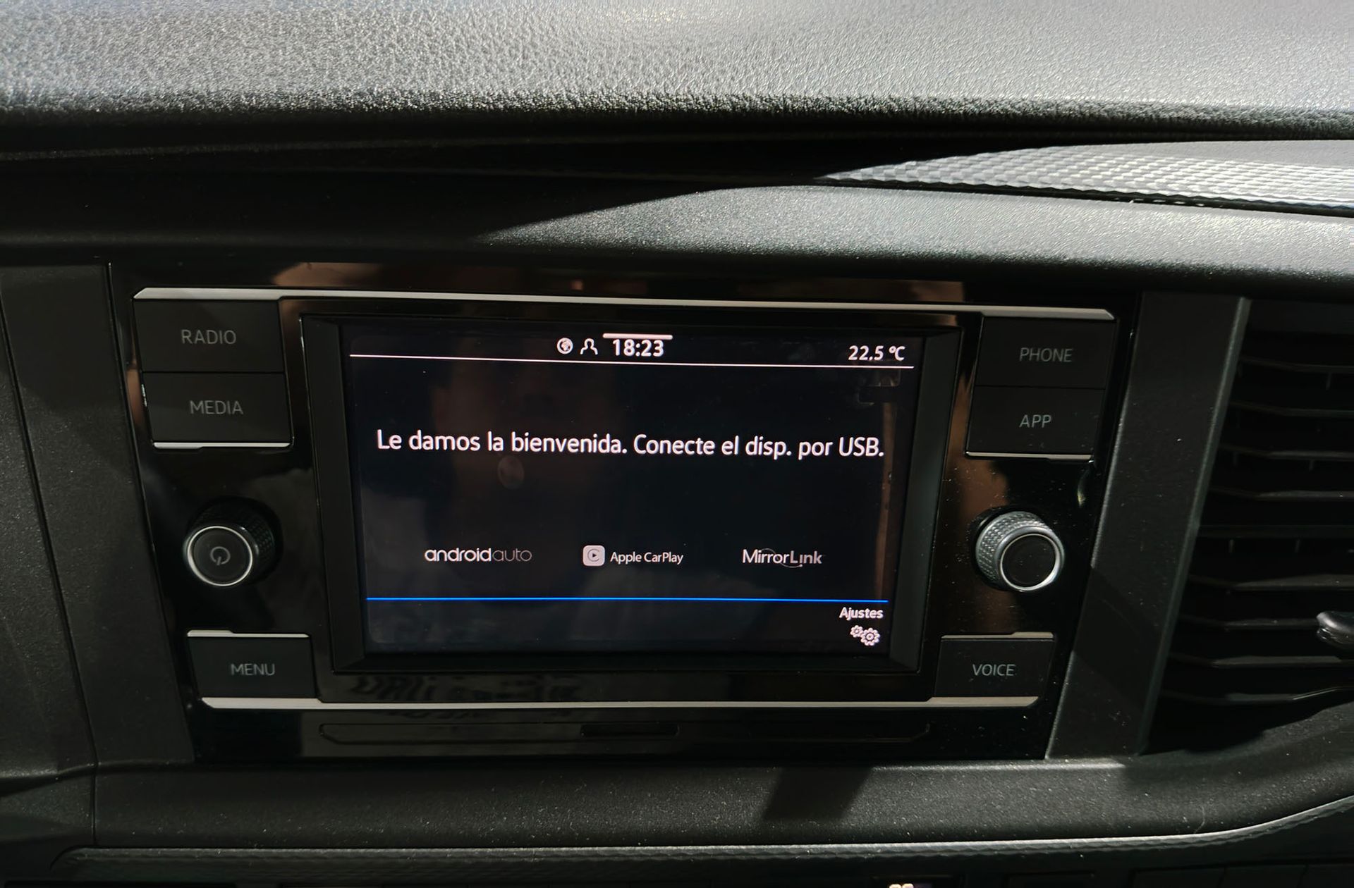 Volkswagen Caravelle Origin Batalla Corta 2.0 TDI BMT Camperizada - foto 15