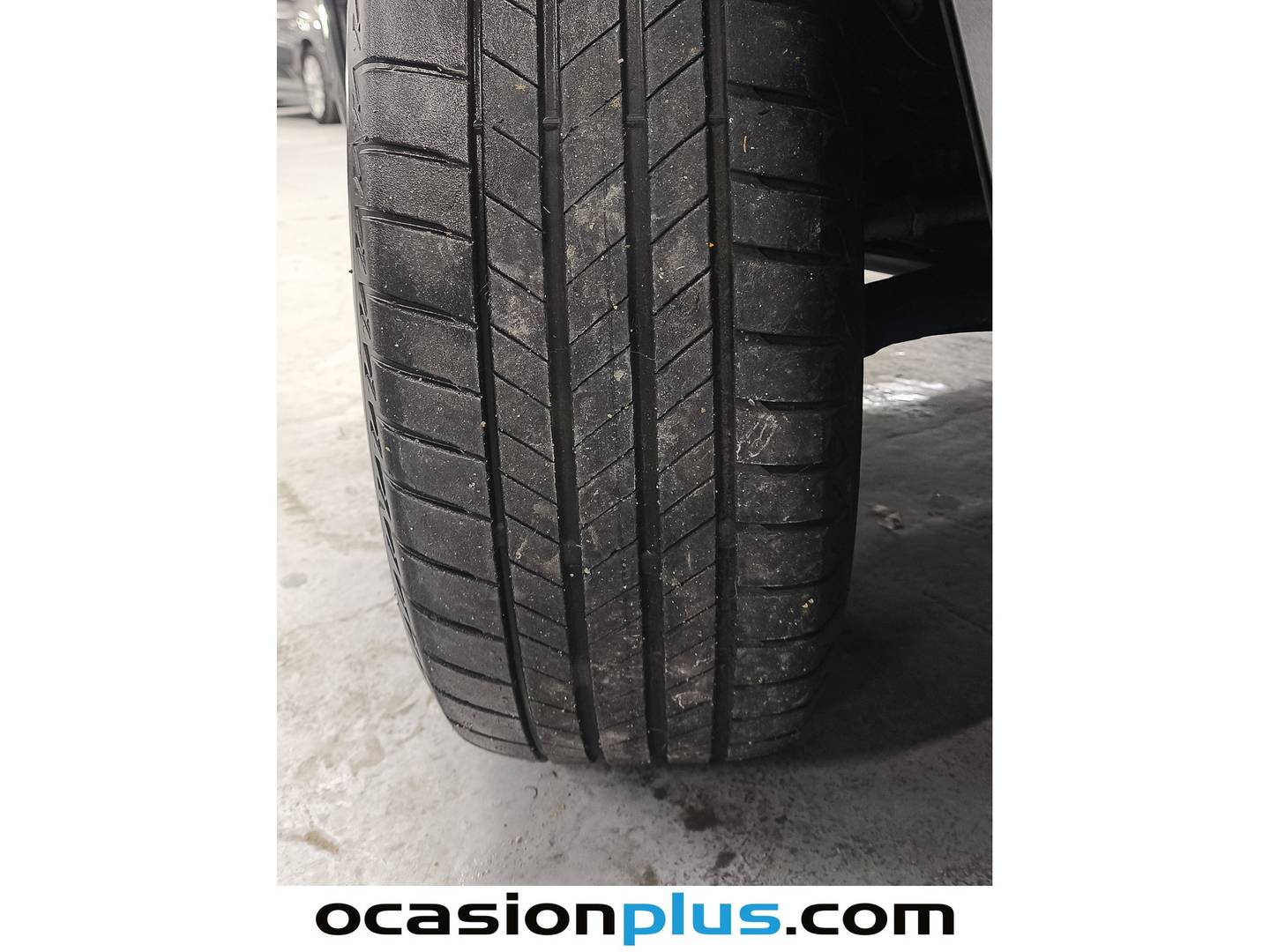 Skoda Kamiq Skoda Kamiq 1.0 TSI Ambition (110 CV) seminuevo