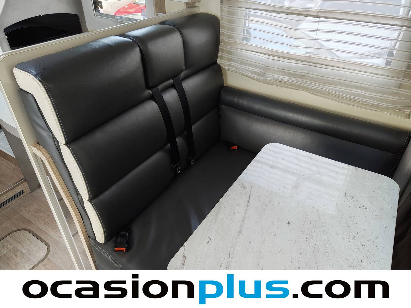 Foto asientos delanteros Elnagh T-LOFT 530 Elnagh T-LOFT 530 530 (140 CV) 5 Plazas