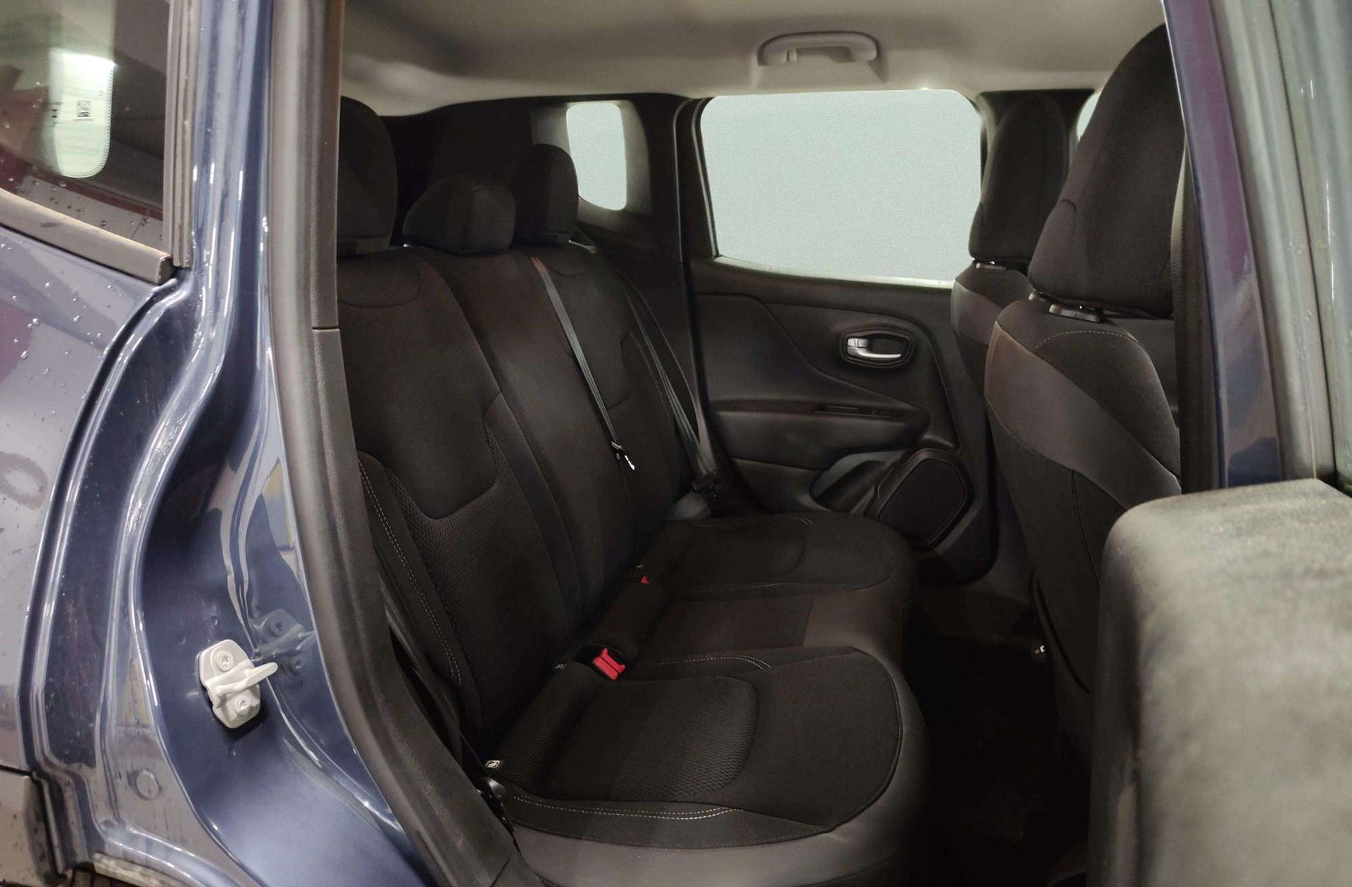 Jeep Renegade eHybrid 1.5 Altitude DCT - foto 15