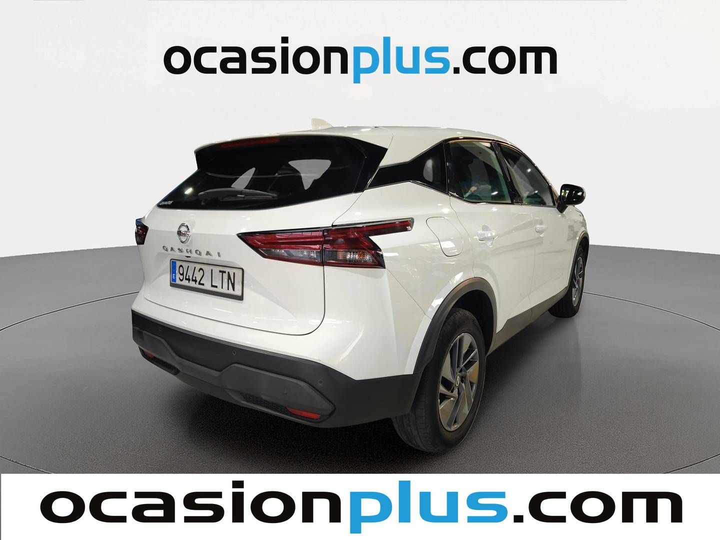 Foto trasera Nissan QASHQAI Nissan Qashqai DIG-T 140 mHEV Acenta 4x2 (140 CV) derecha