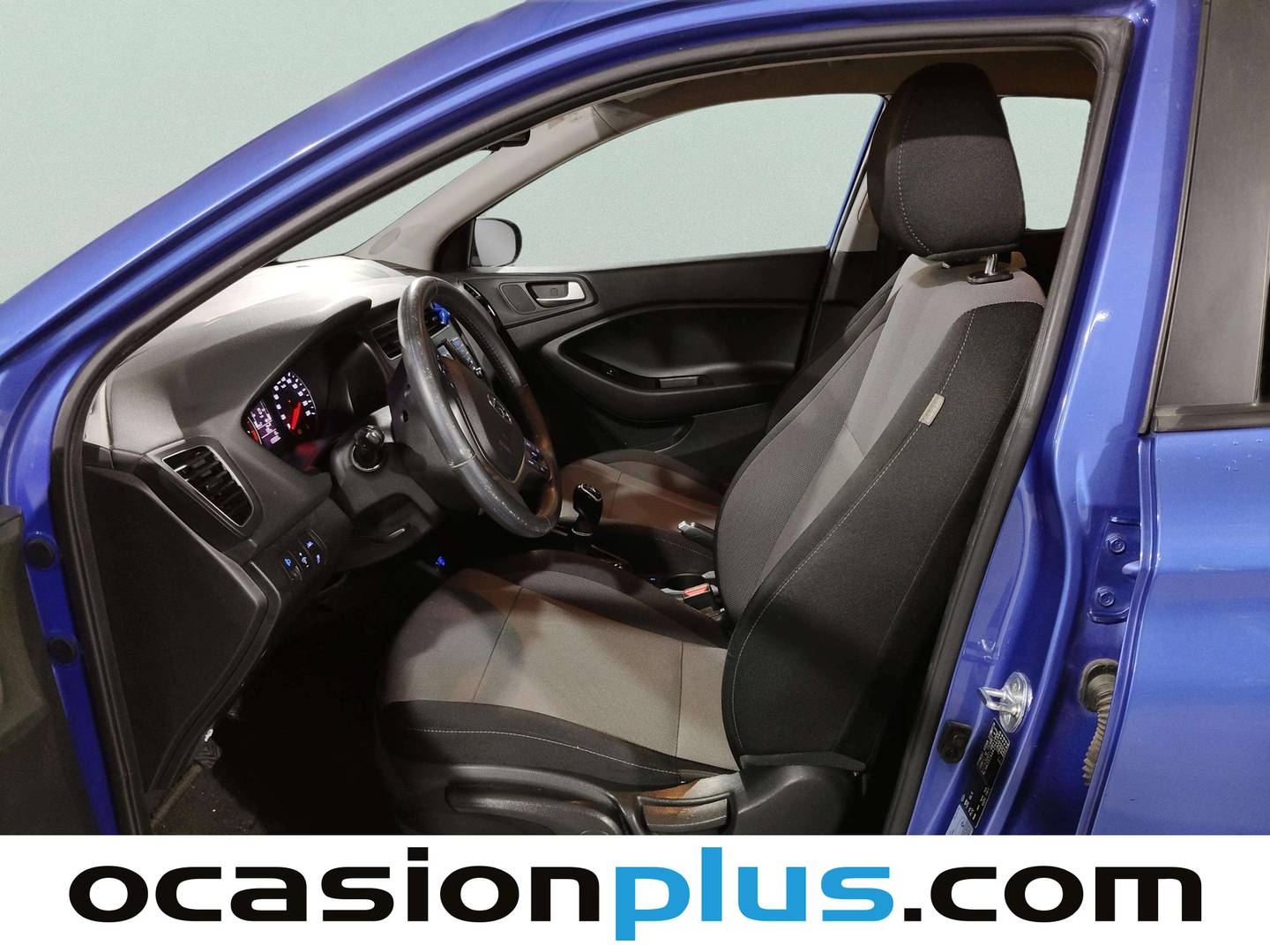 Foto asientos delanteros Hyundai i20 Active Hyundai i20 Active 1.0 TGDI Tecno (100 CV)