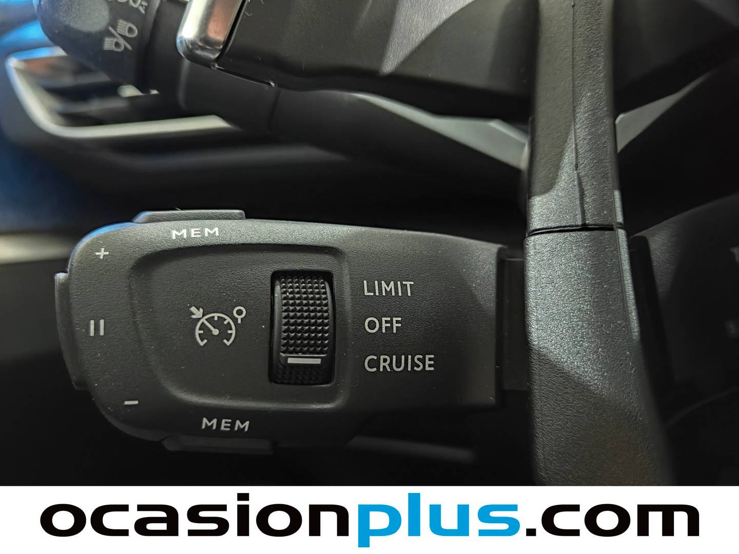 Foto Peugeot 3008 Hybrid Peugeot 3008 3008 Hybrid 300 Allure Pack e-EAT8 (300 CV)