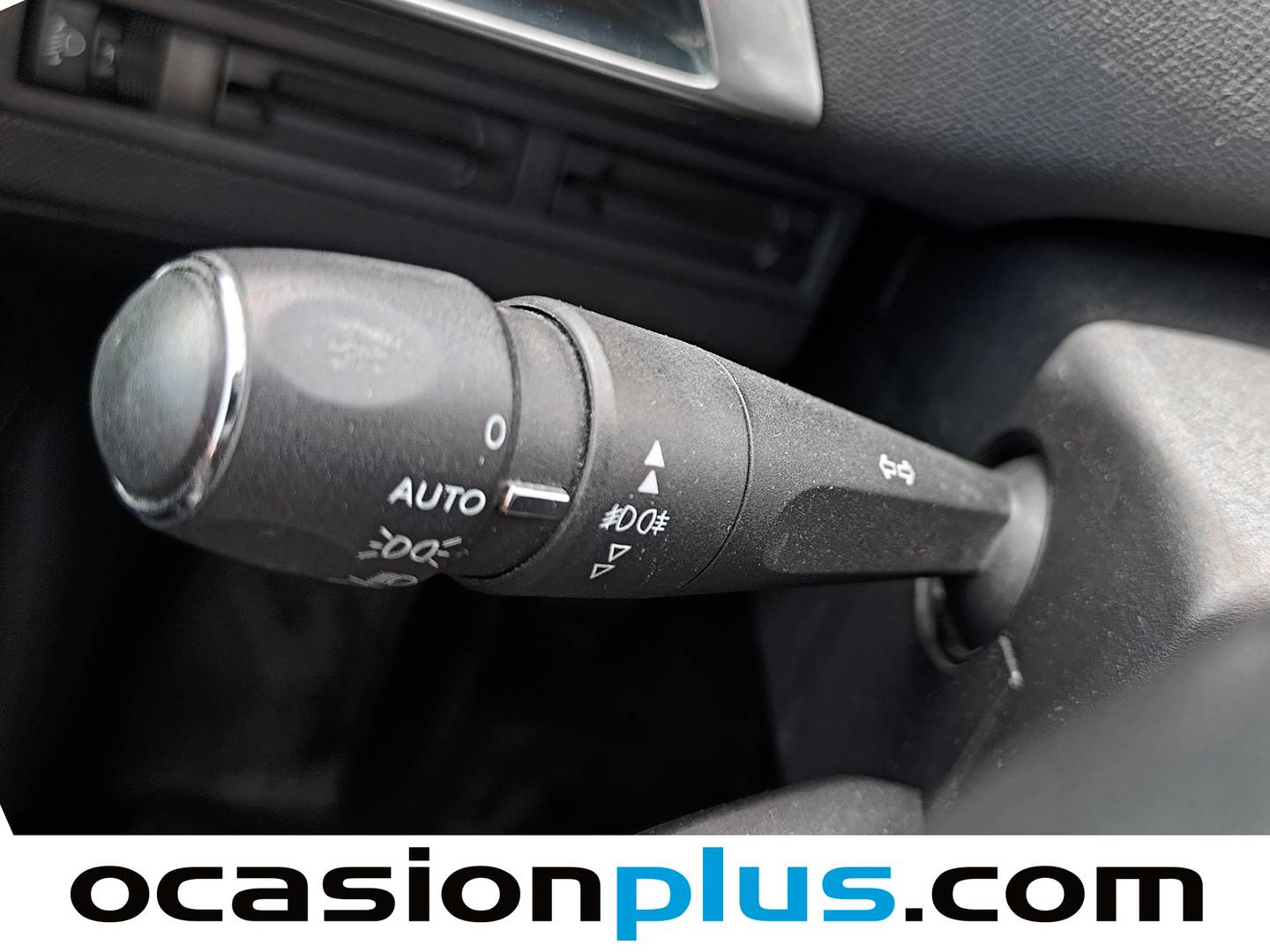 Peugeot 5008 Peugeot 5008 PureTech 130 S&S Allure (130 CV) 7 Plazas de ocasión