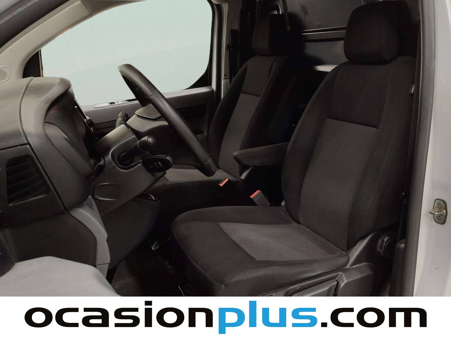 Foto asientos delanteros Citroën Jumpy Citroen Jumpy Furgon BlueHDi 100 Talla XL (102 CV)