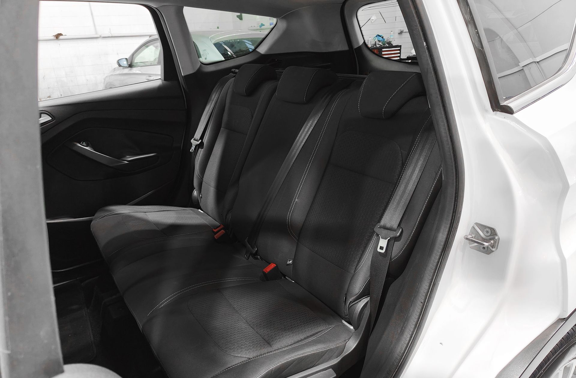 Ford Kuga 1.5 EcoBoost Trend+ 4x2 - foto 11