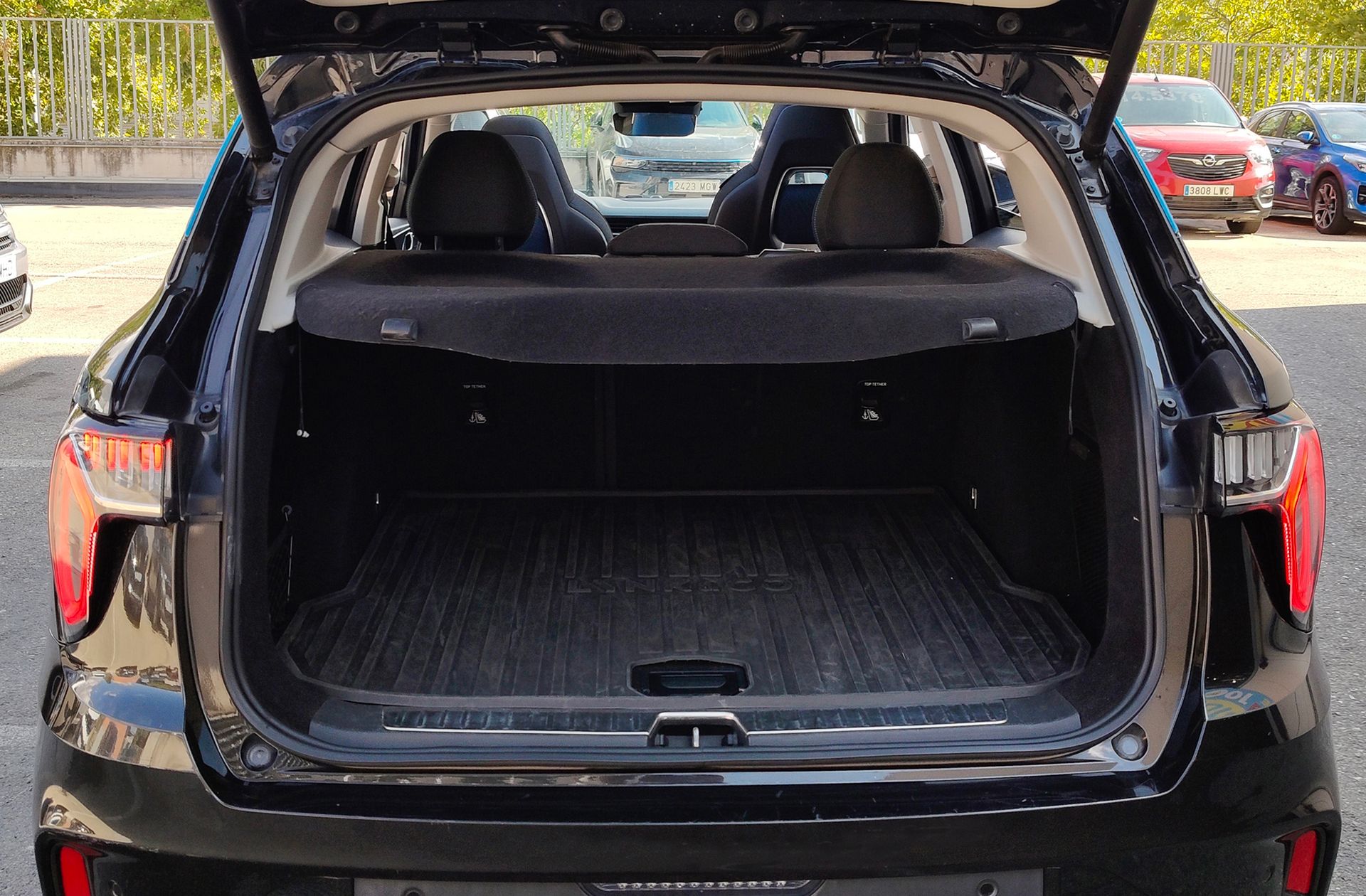 Lynk & Co 01 1.5 PHEV - foto 18