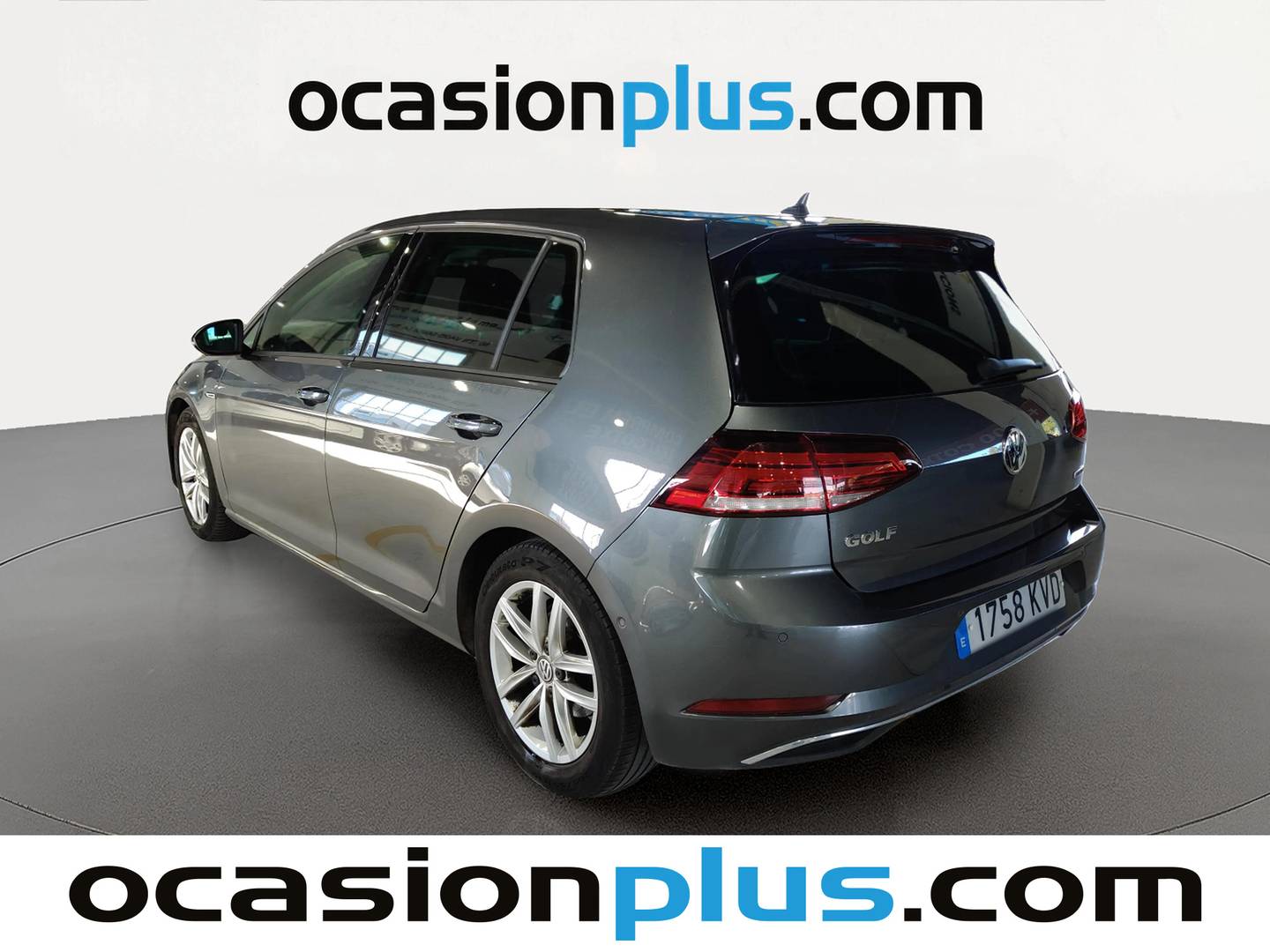 Foto trasera Volkswagen Golf Volkswagen Golf Advance 1.5 TSI Evo (130 CV) DSG izquierda